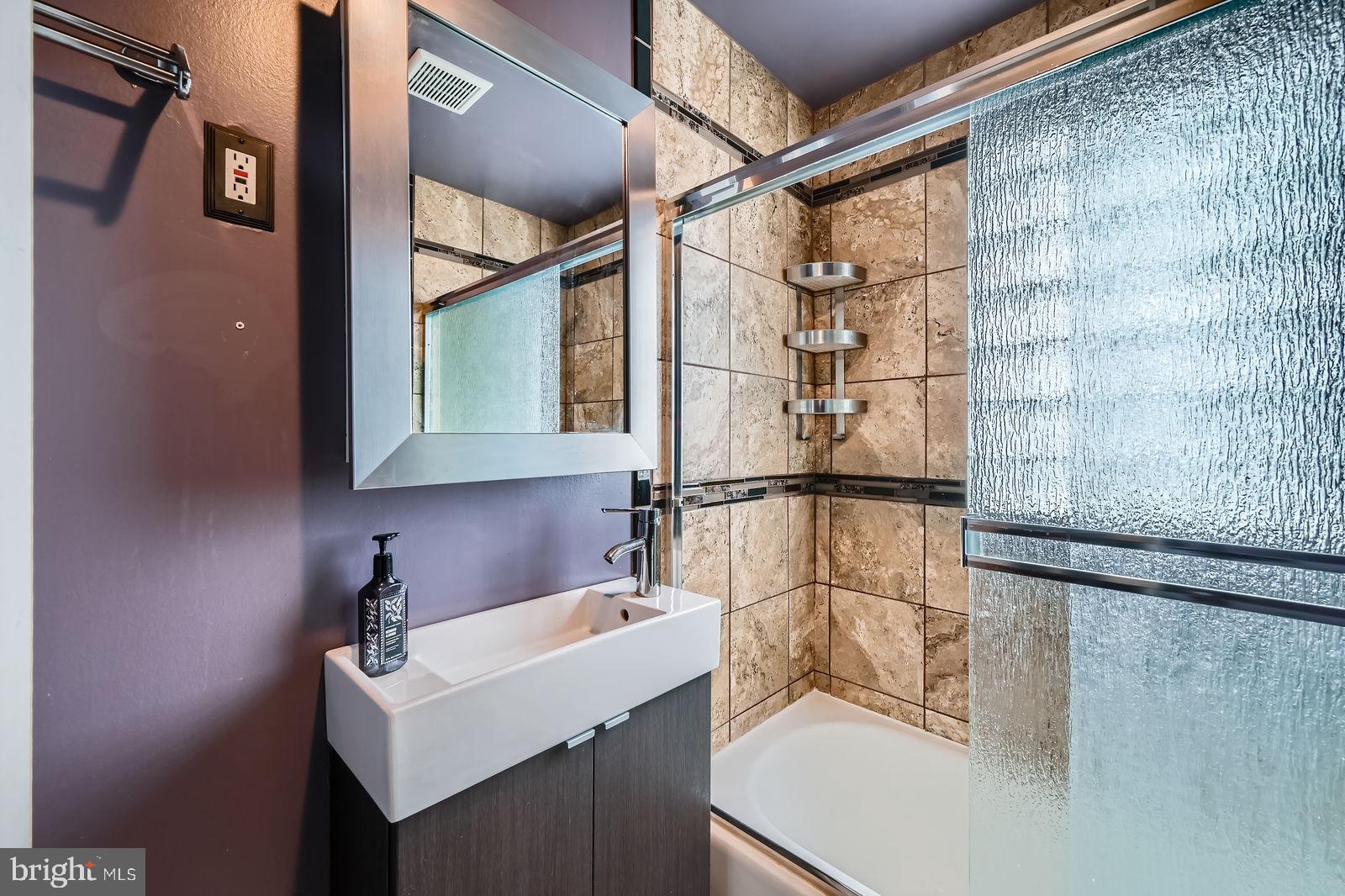 PARKVILLE - Residential