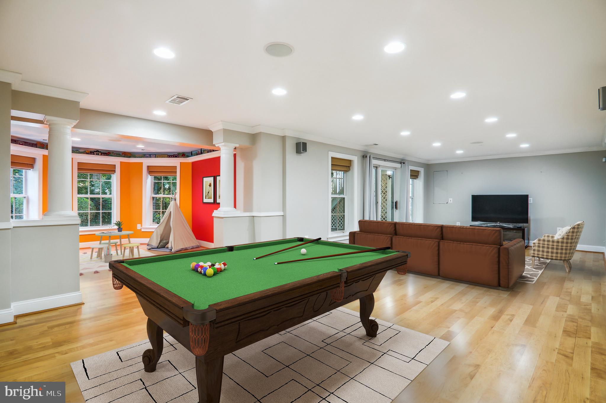 LAKELANDS - Residential