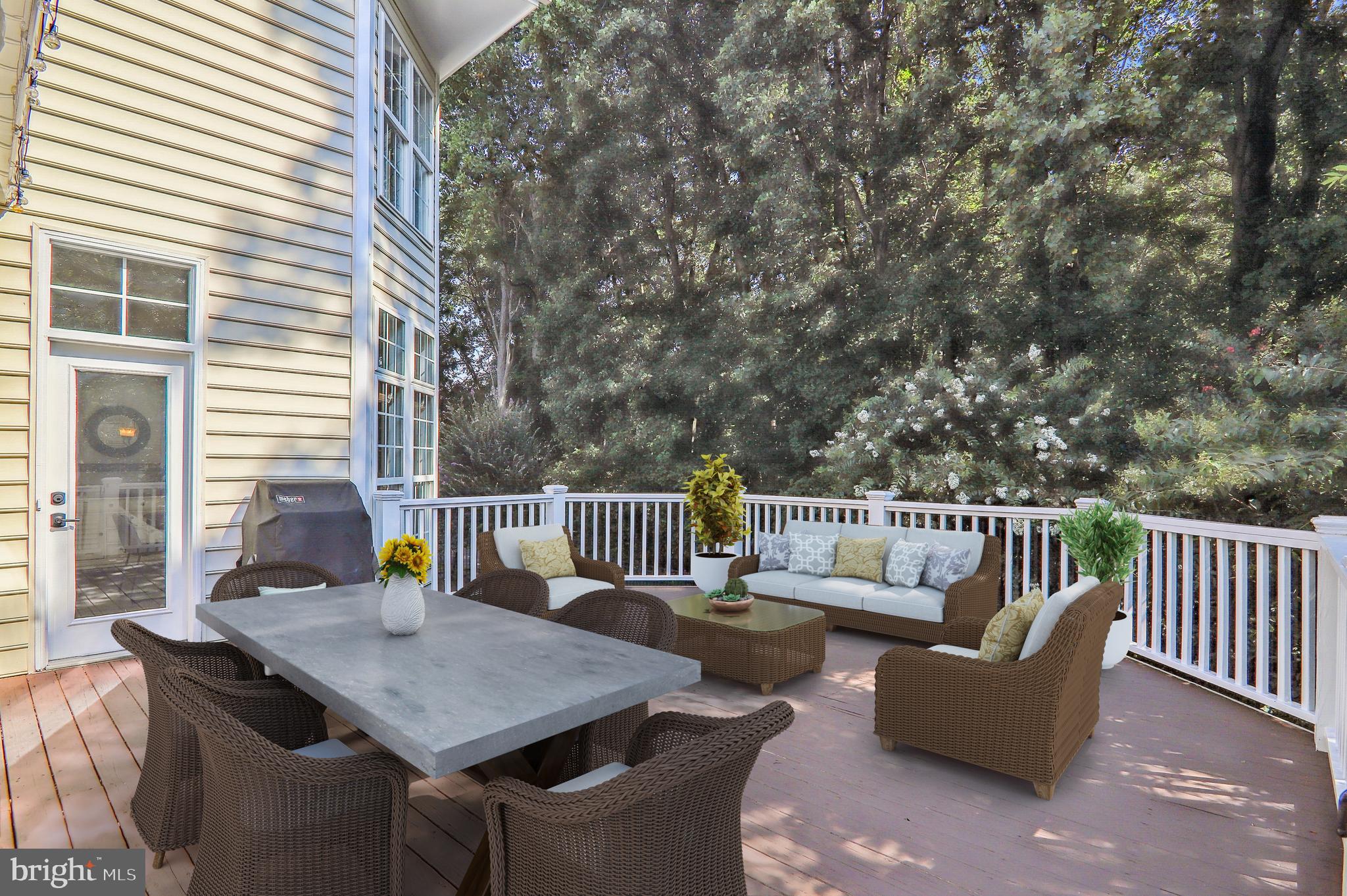 LAKELANDS - Residential