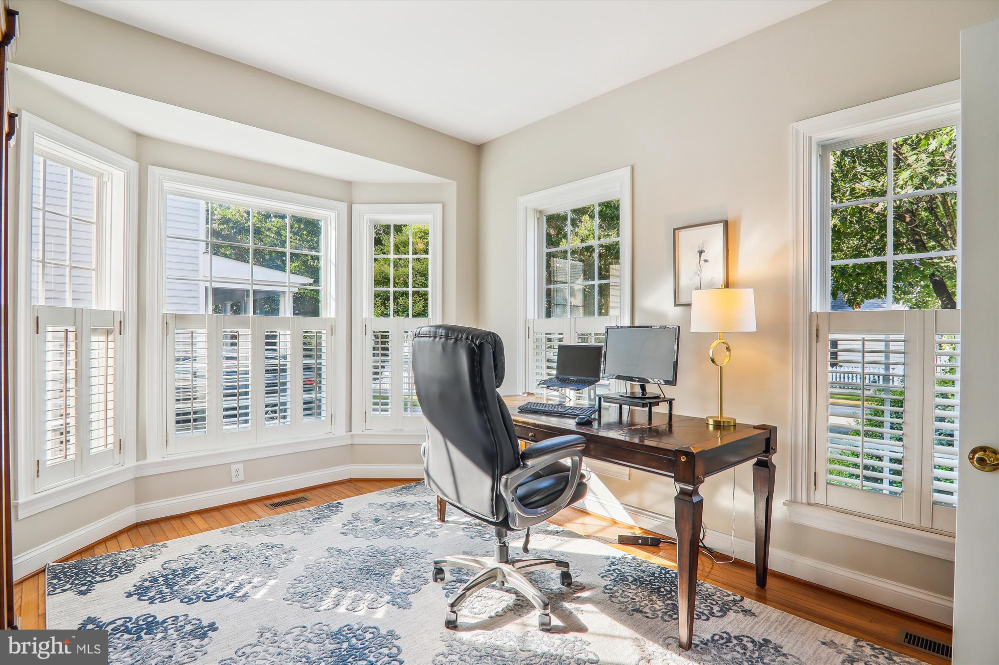 LAKELANDS - Residential