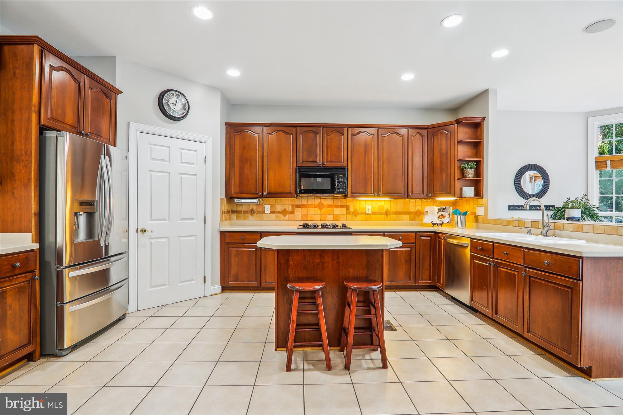 LAKELANDS - Residential