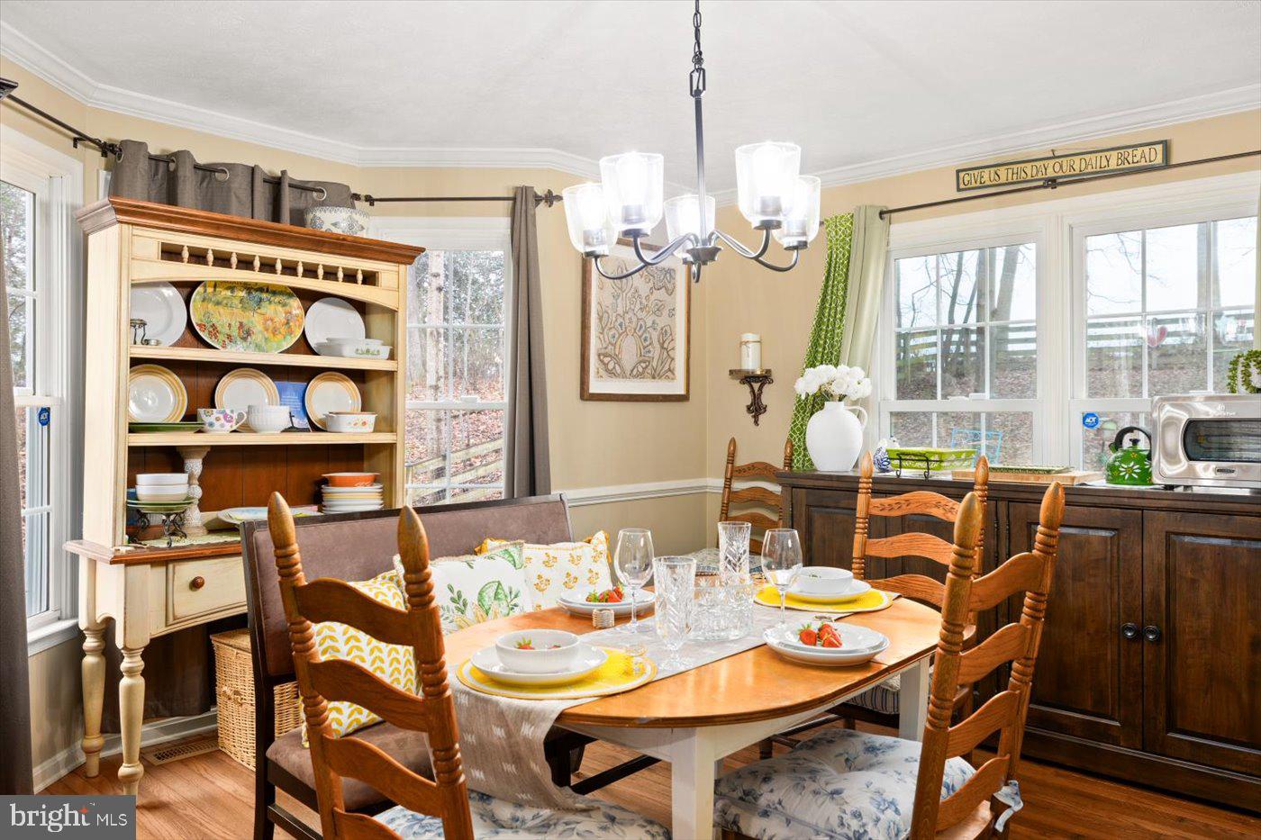 PRESIDENTIAL LAKES - Residential