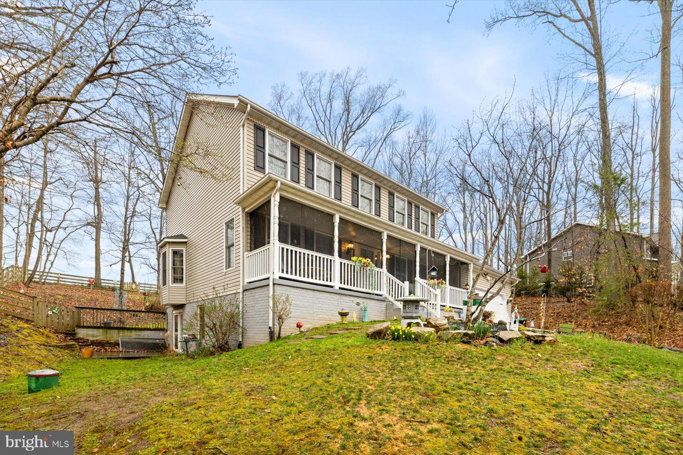 PRESIDENTIAL LAKES - Residential