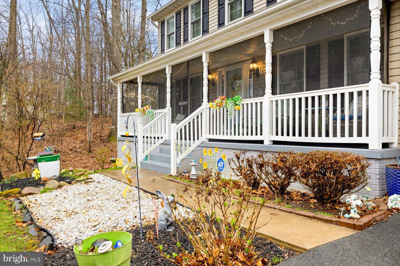 PRESIDENTIAL LAKES - Residential