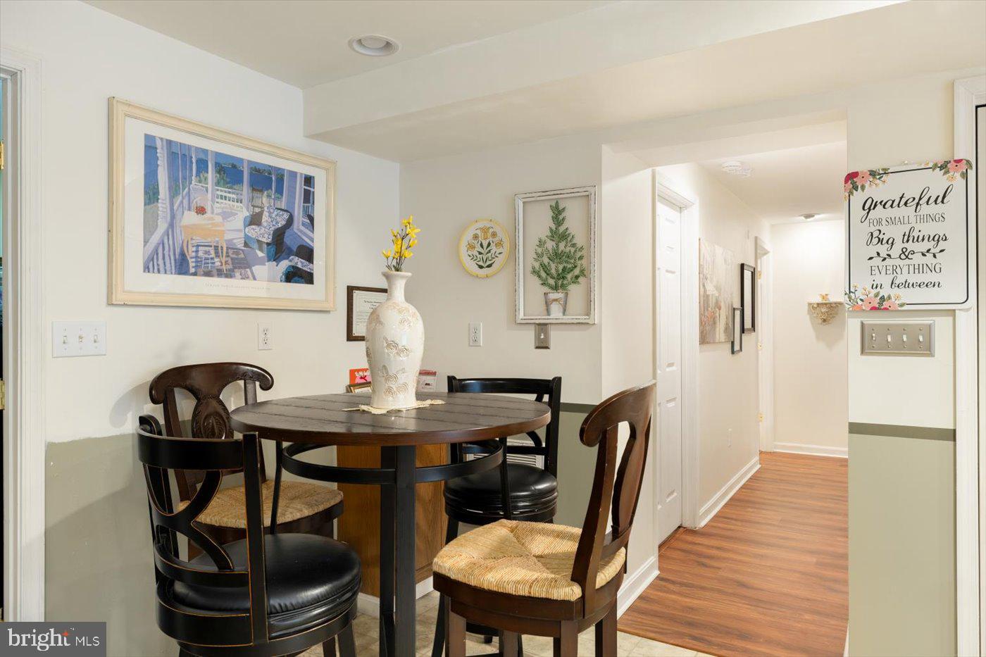 PRESIDENTIAL LAKES - Residential