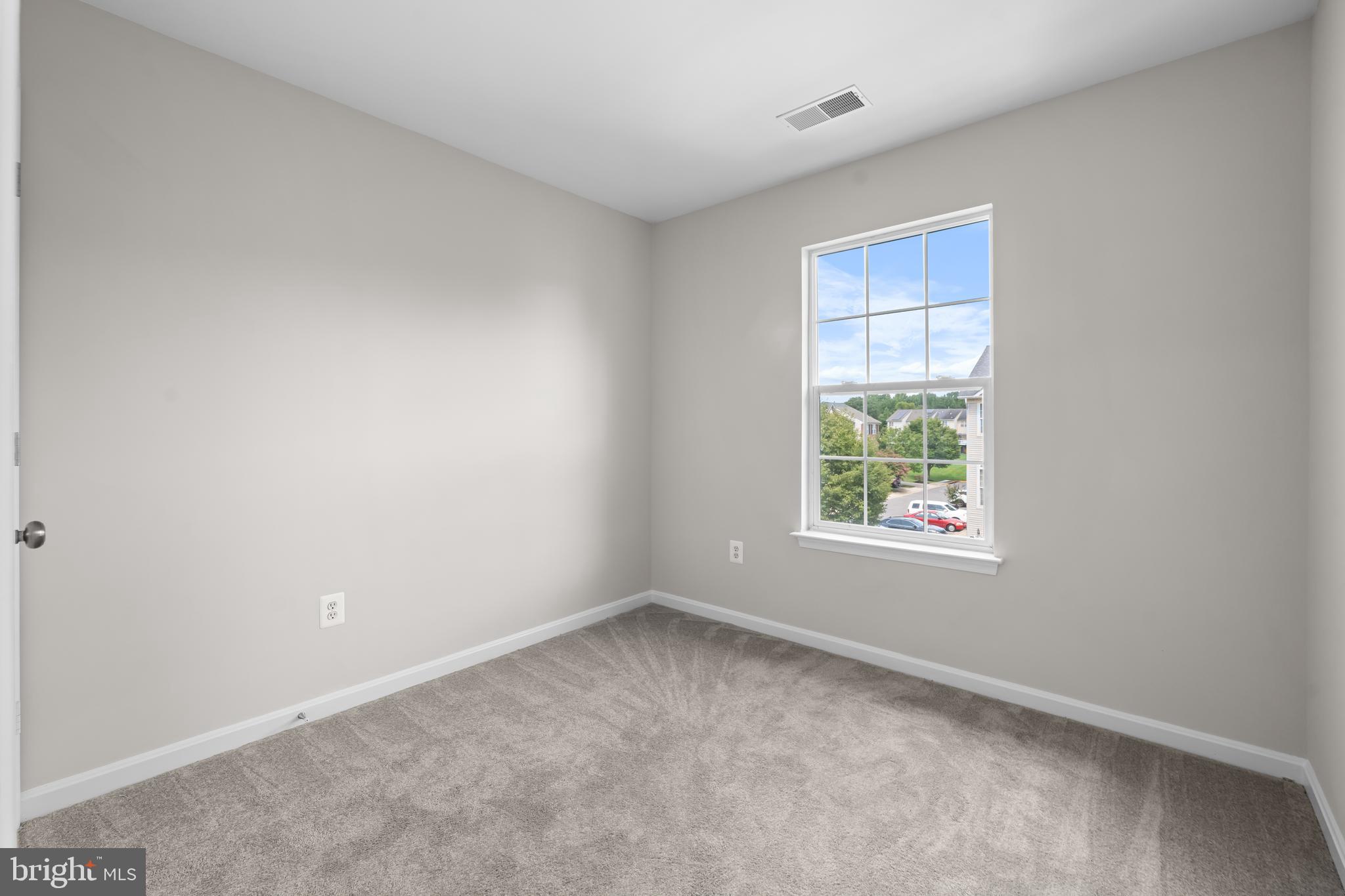 SEVEN OAKS - Residential Lease