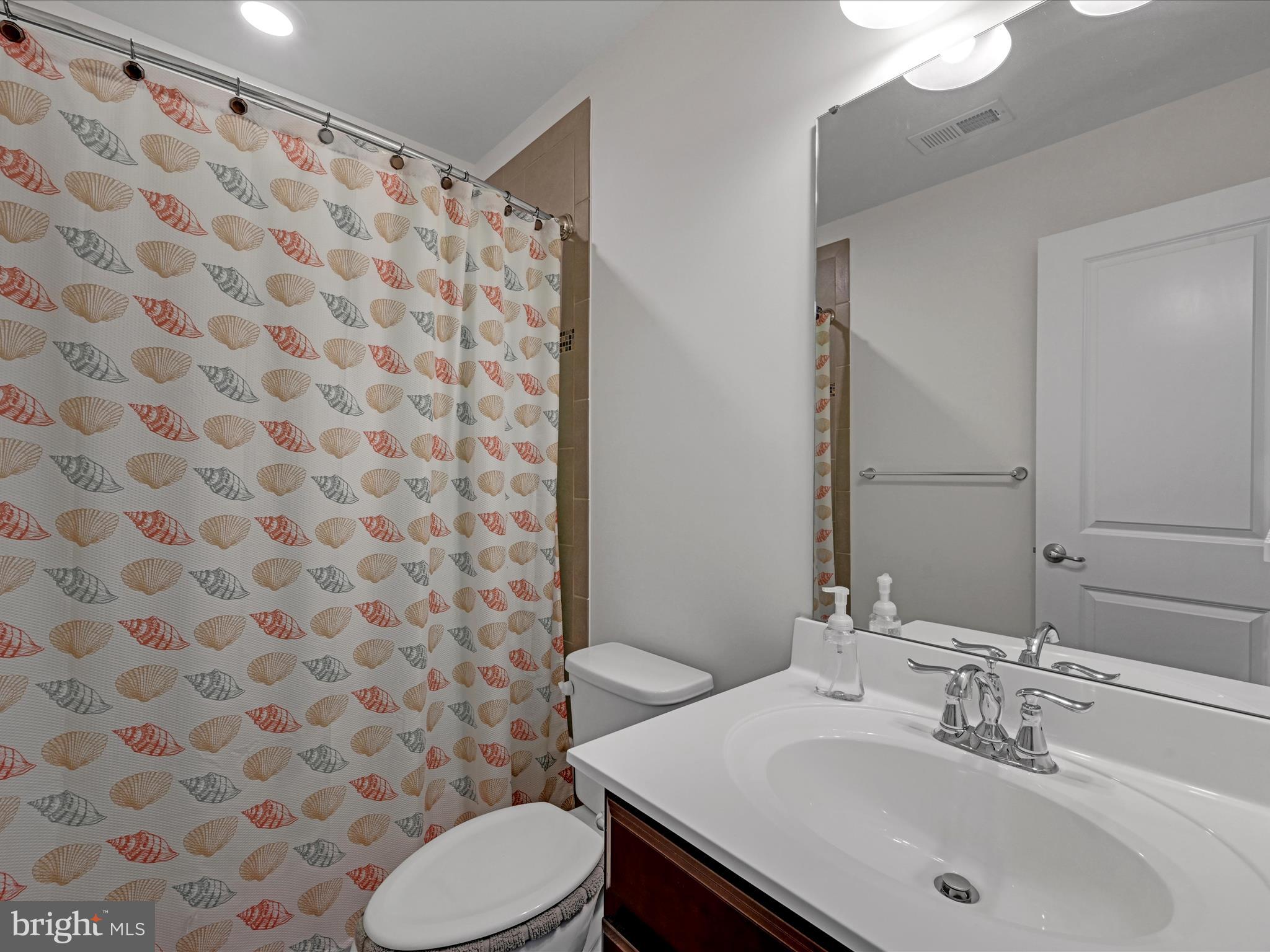 LOGANS RESERVE - Residential