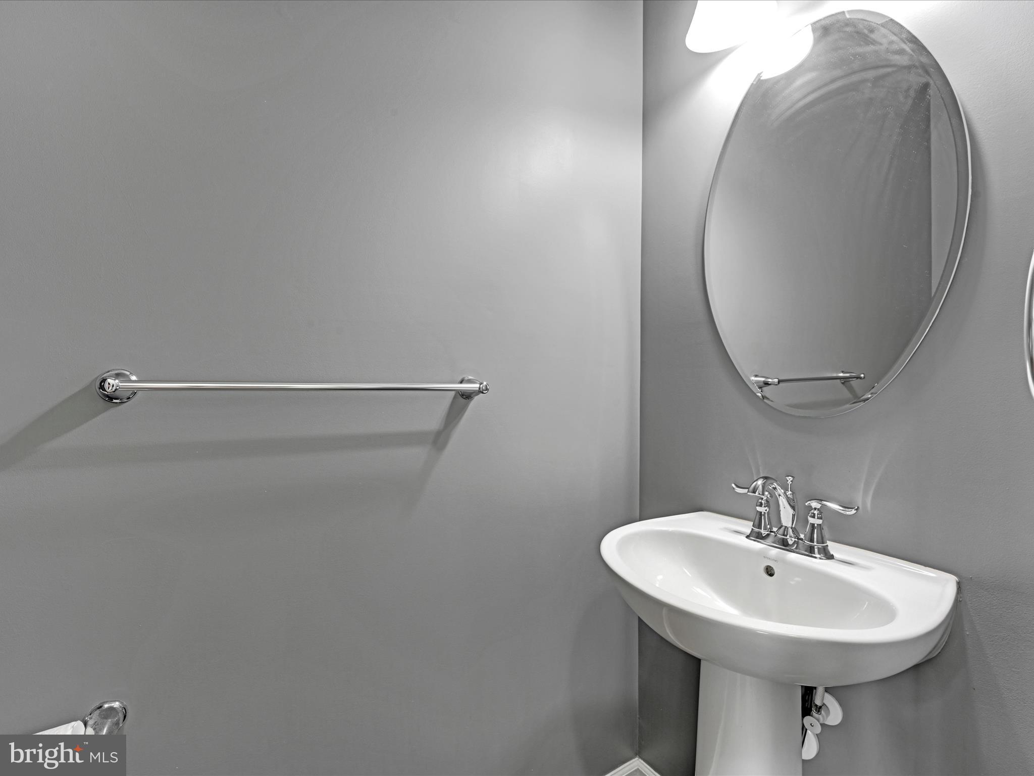 LOGANS RESERVE - Residential