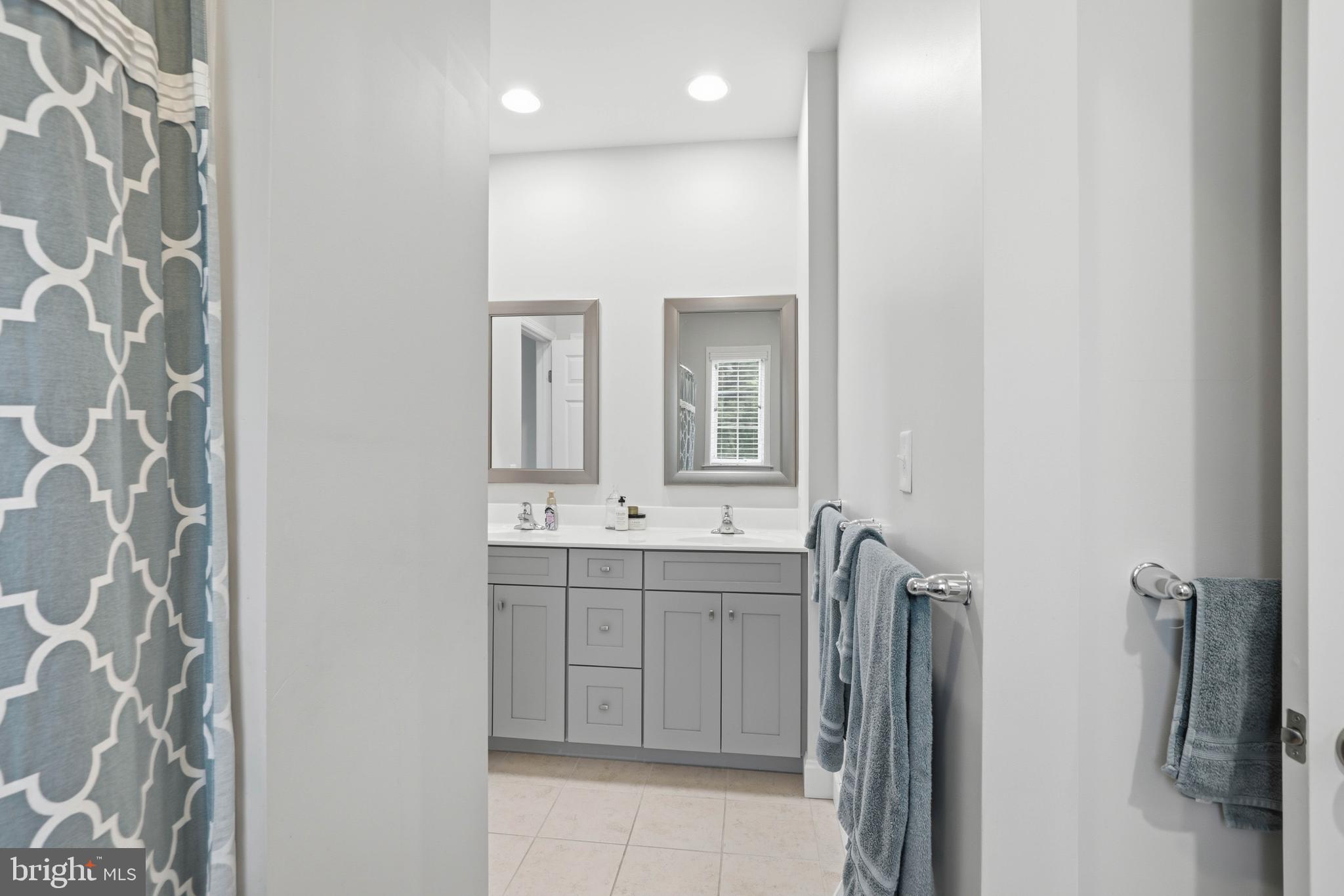 GRANDVIEW - Residential