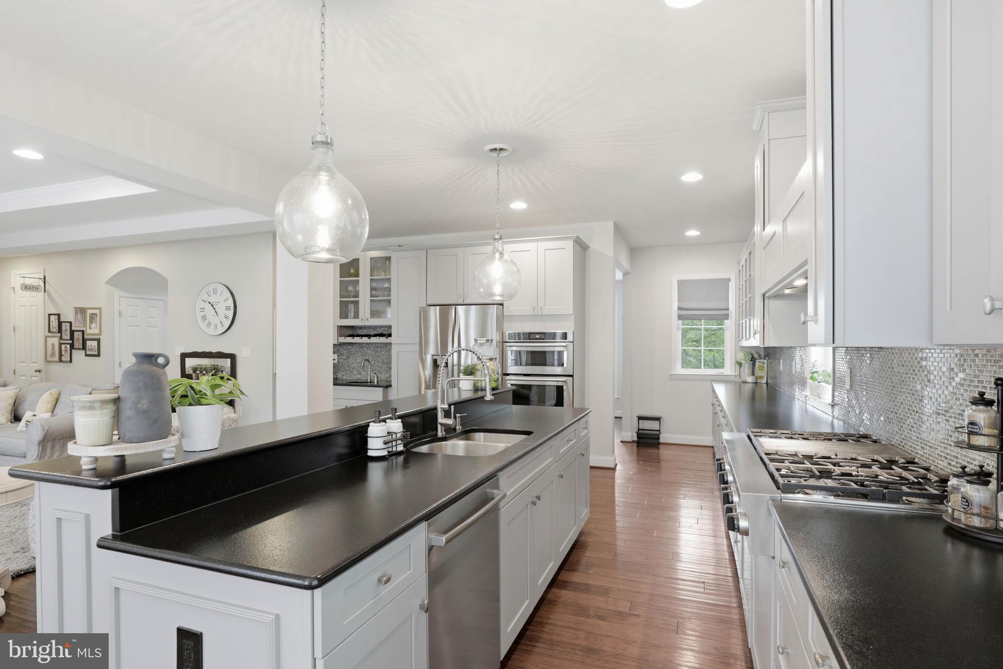 GRANDVIEW - Residential