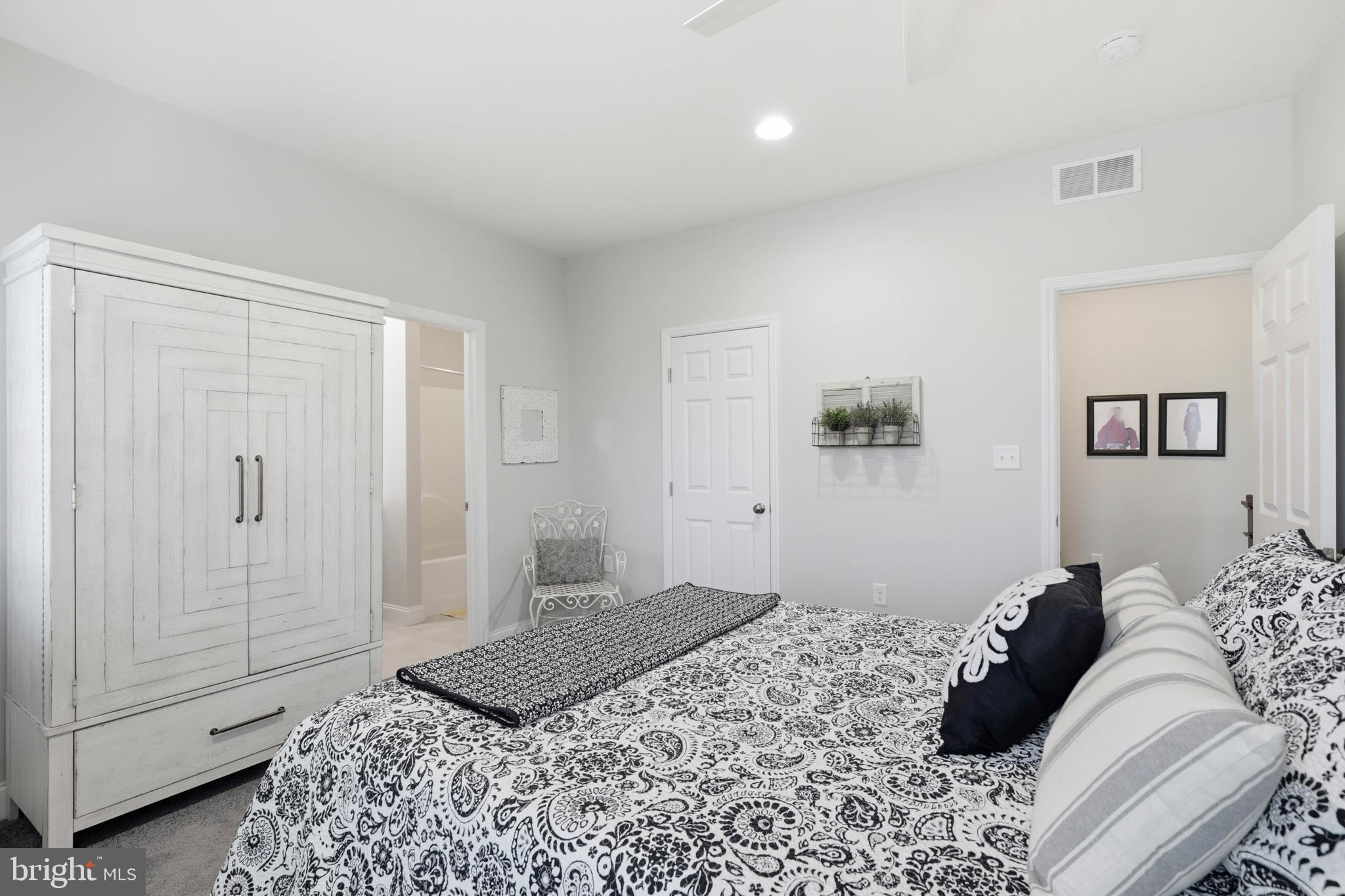 GRANDVIEW - Residential