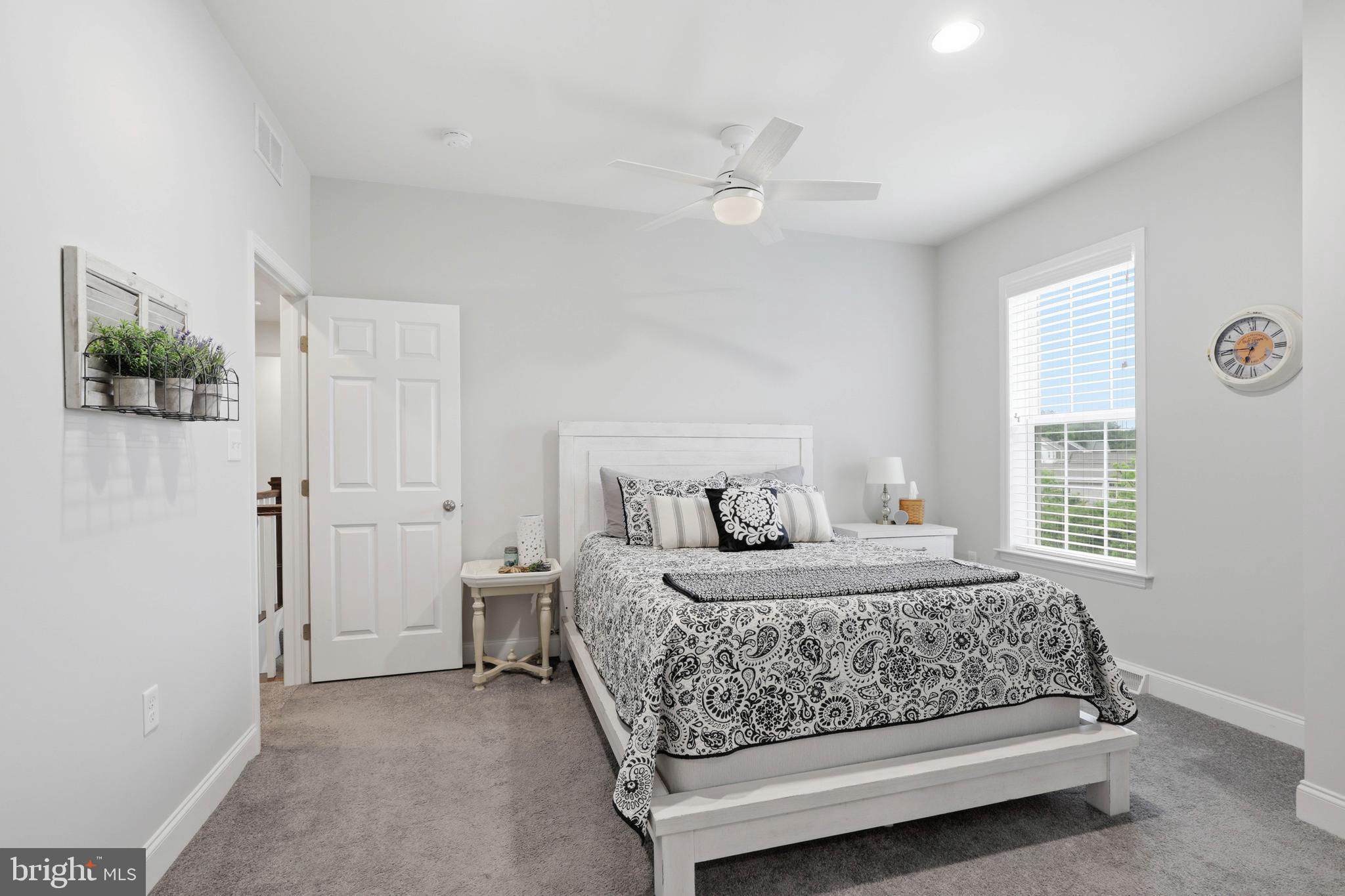 GRANDVIEW - Residential
