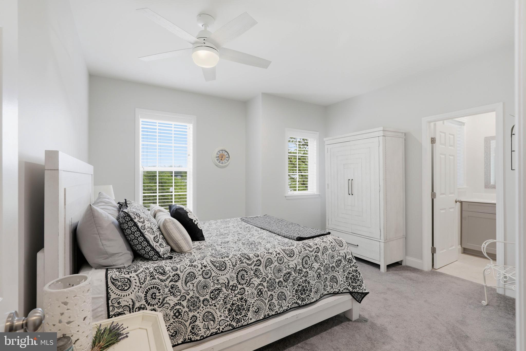 GRANDVIEW - Residential
