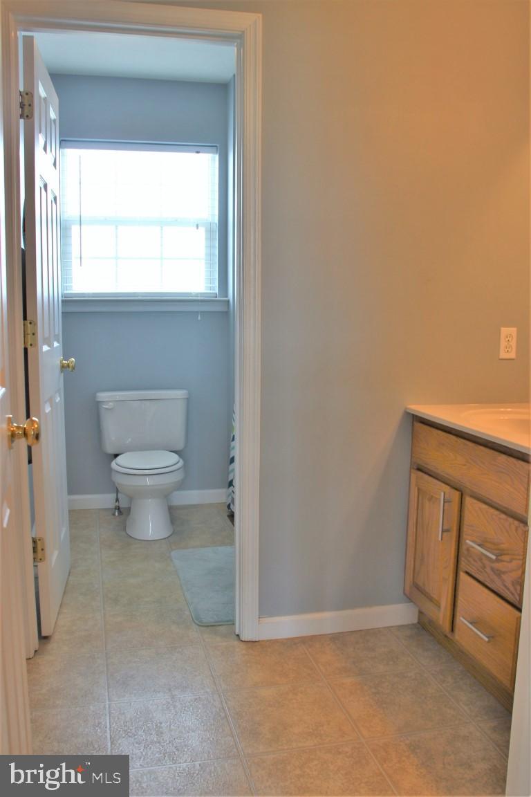 VINTAGE ACRES - Residential