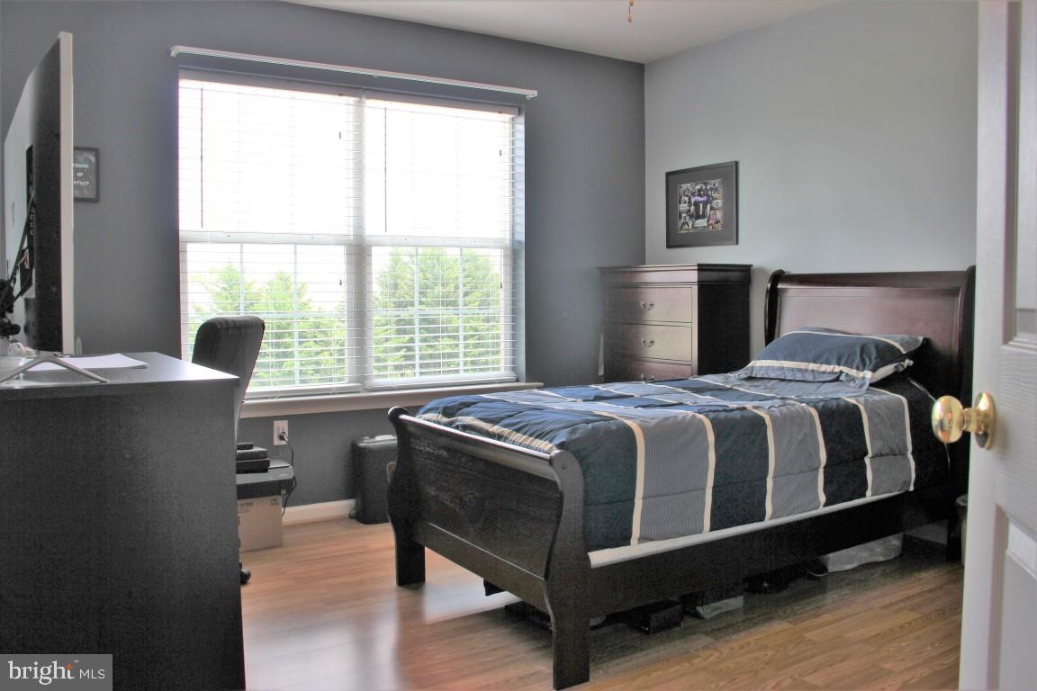 VINTAGE ACRES - Residential
