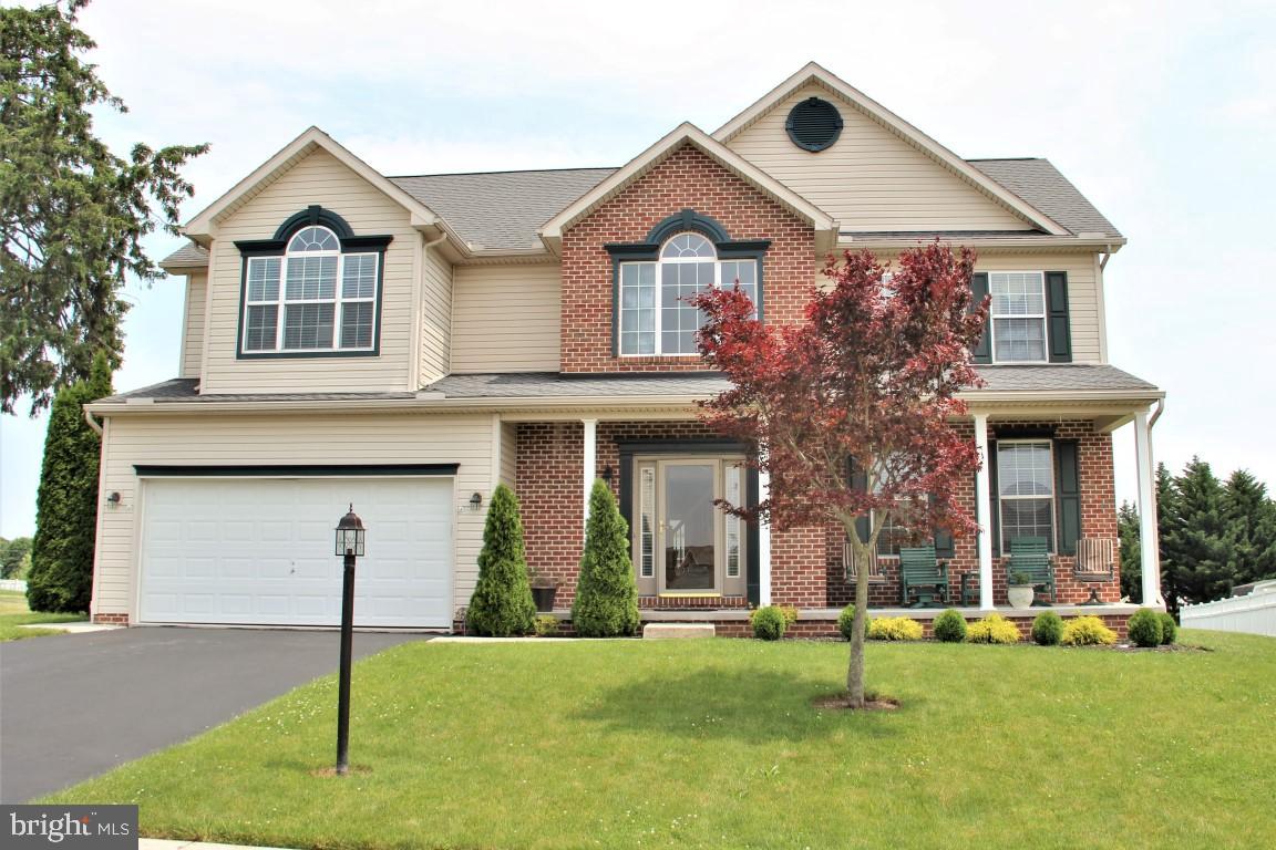 Beautiful JA Myers home located in Central York School District. Kitchen has a large center island and all brand new stainless steel appliances. It also has a large eating area that opens up to the family room and back patio.  Formal living and dining rooms with hardwood floors. The high ceilings upstairs and downstairs make this home feel grand! Spacious Master bedroom with sitting area, walk-in closet and master bath featuring double sinks. Three additional bedrooms and a full bath complete the second floor. Below you will find a full basement just waiting for your finishing touches. Large level backyard with spacious patio and shed. Don't miss this one!