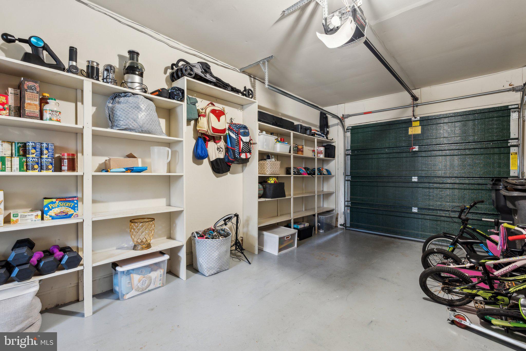 SUTTON PLACE - Residential