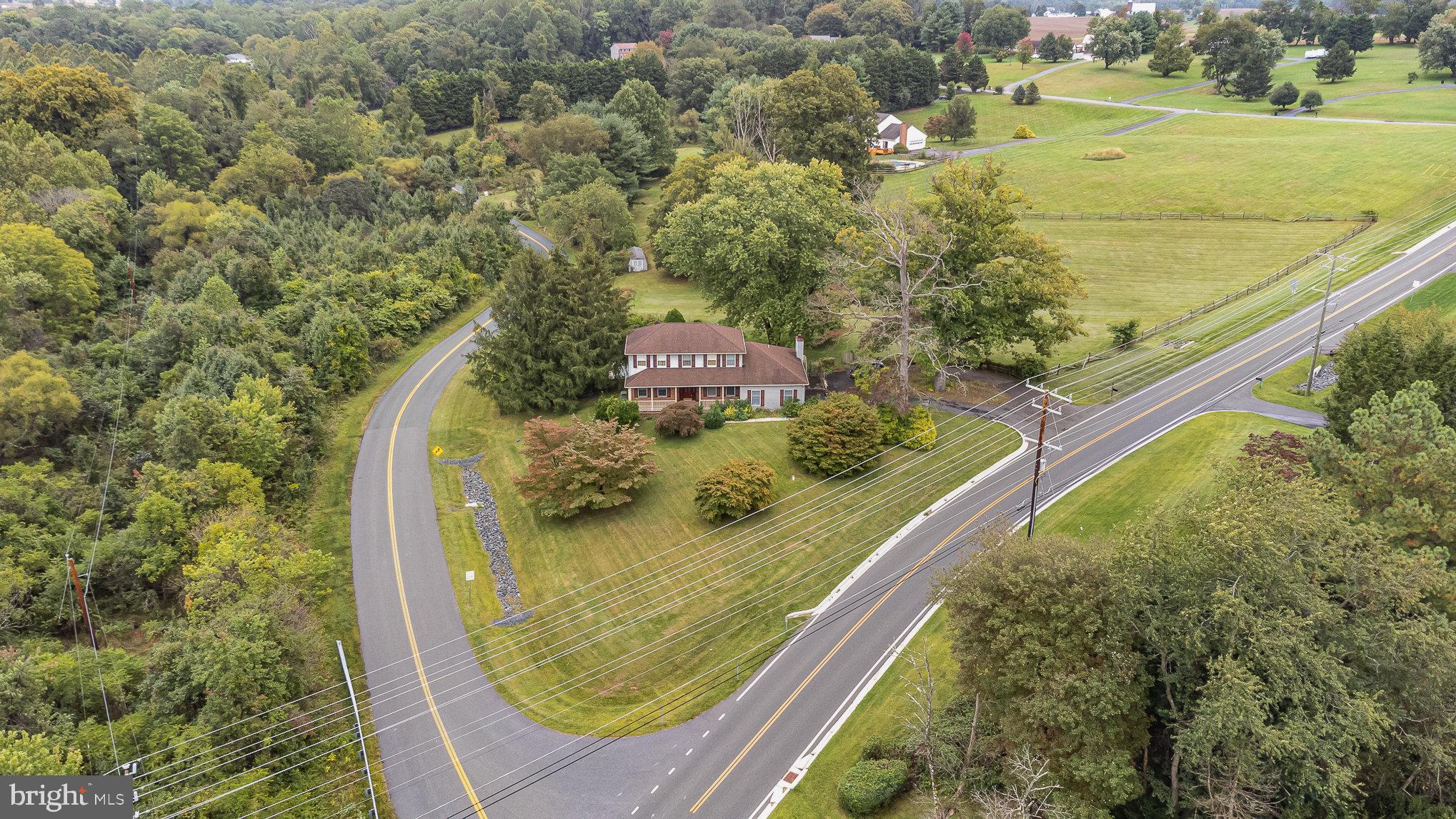 LYNS FOREST - Residential