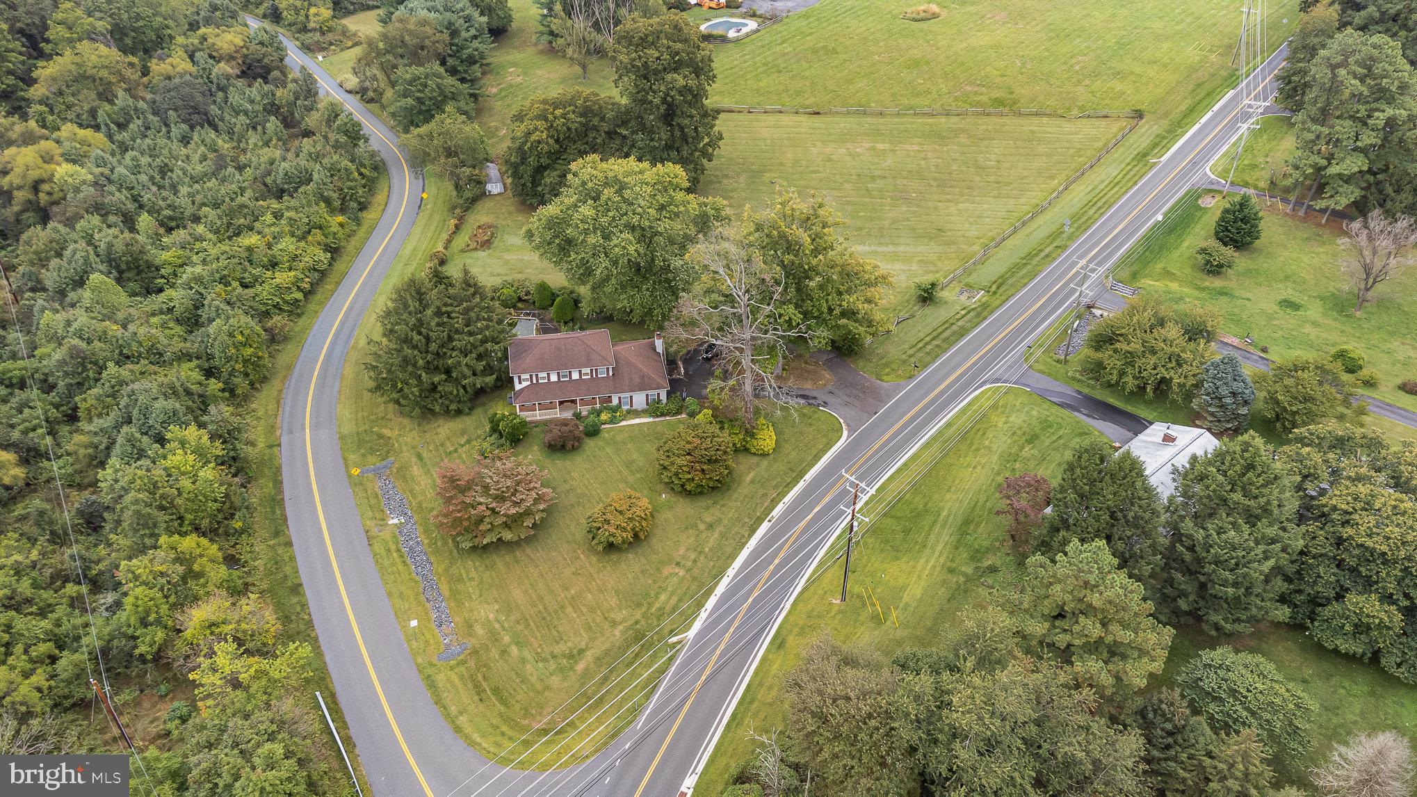LYNS FOREST - Residential
