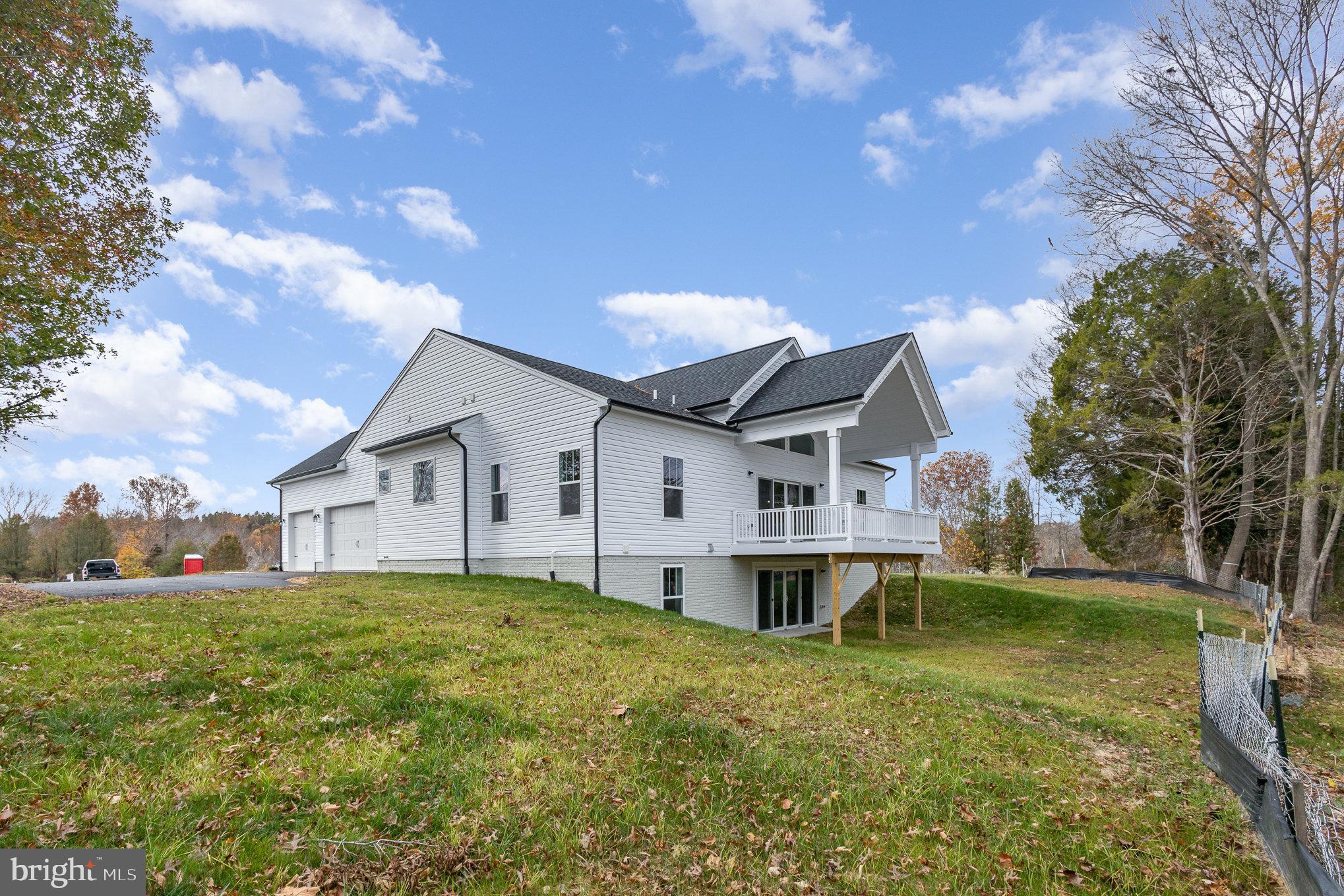 NOAHS LANDING - Residential