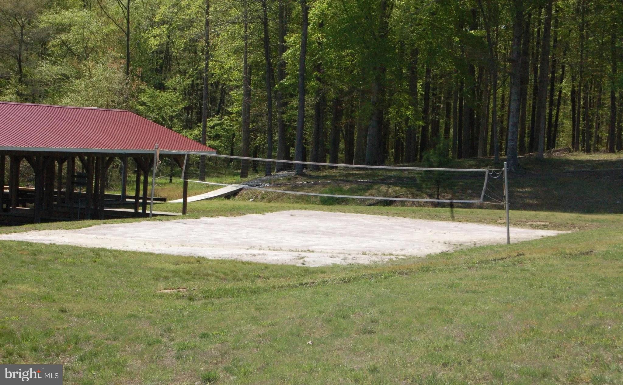 NOAHS LANDING - Residential