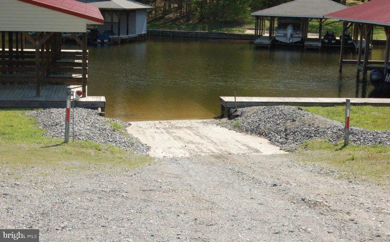 NOAHS LANDING - Residential