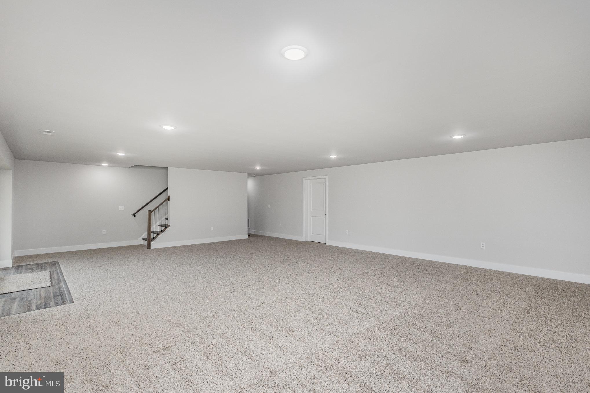 NOAHS LANDING - Residential