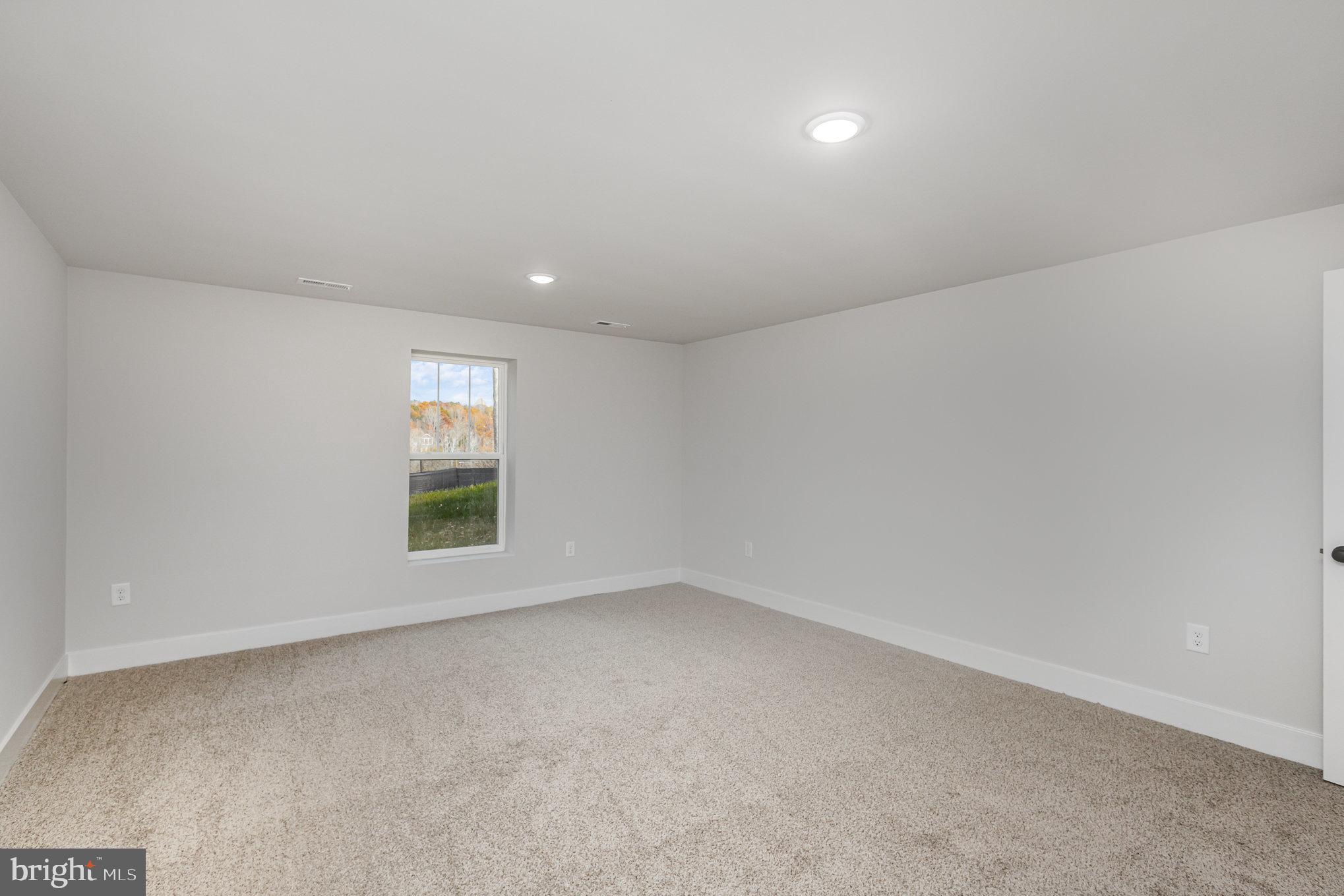 NOAHS LANDING - Residential