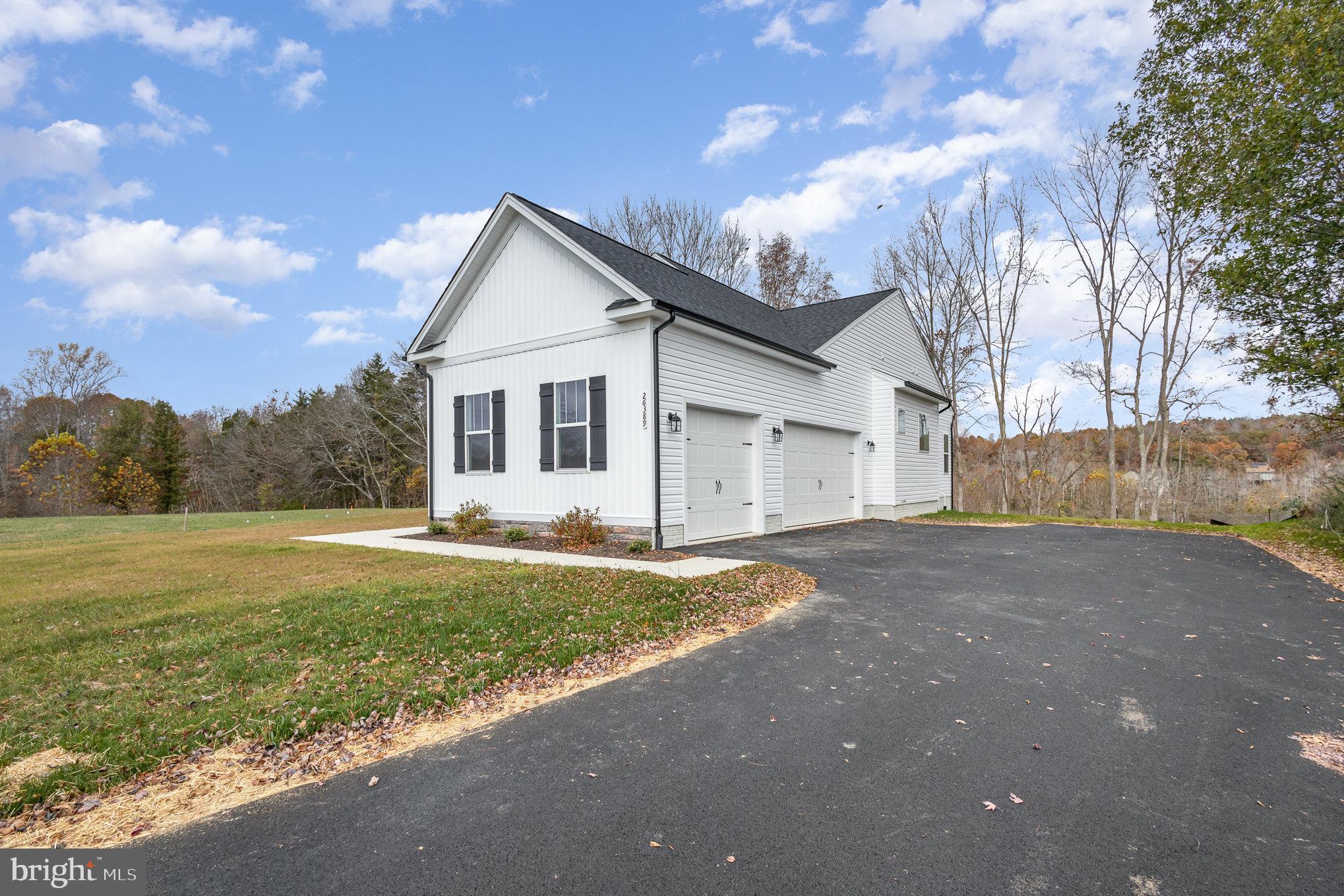 NOAHS LANDING - Residential