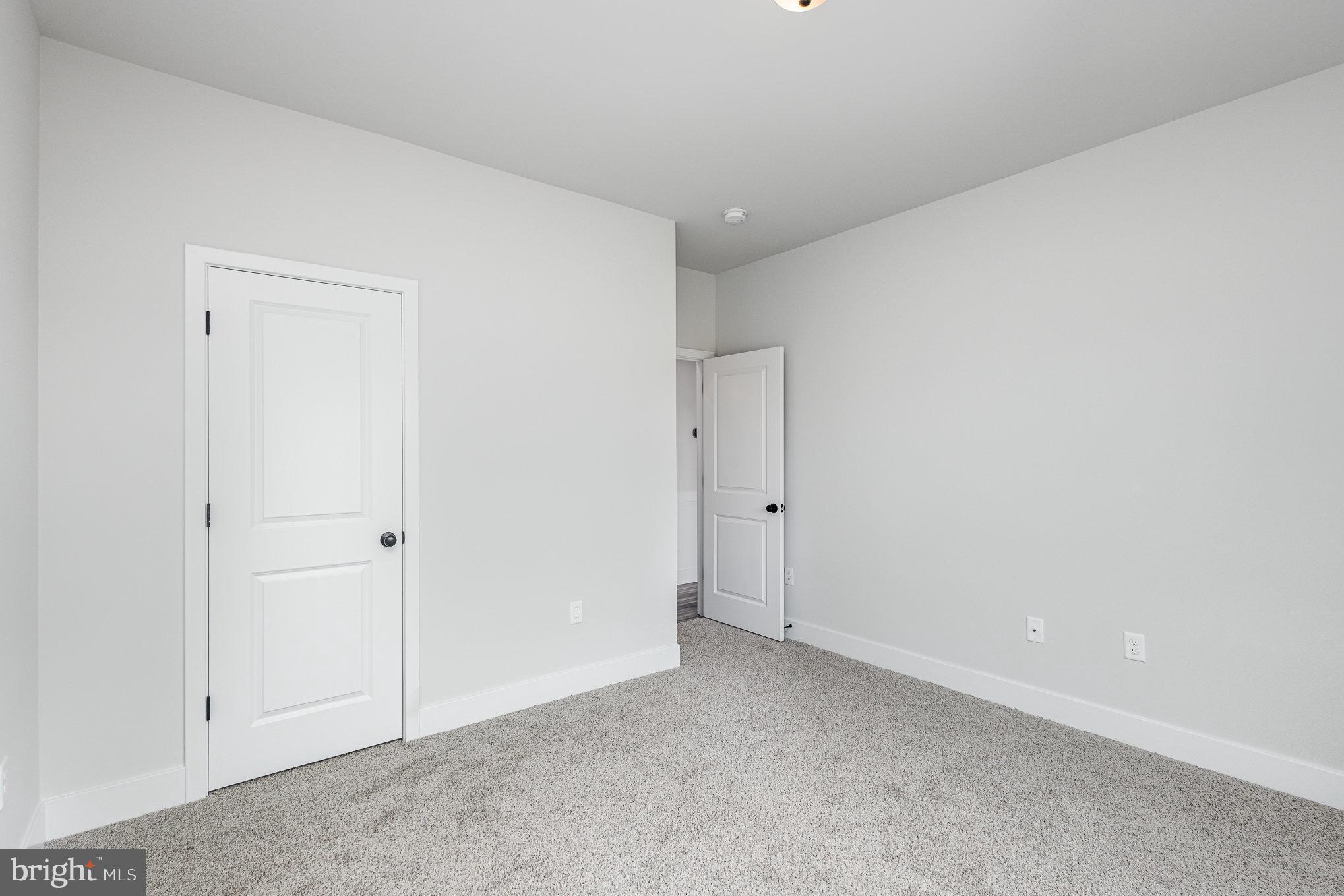 NOAHS LANDING - Residential