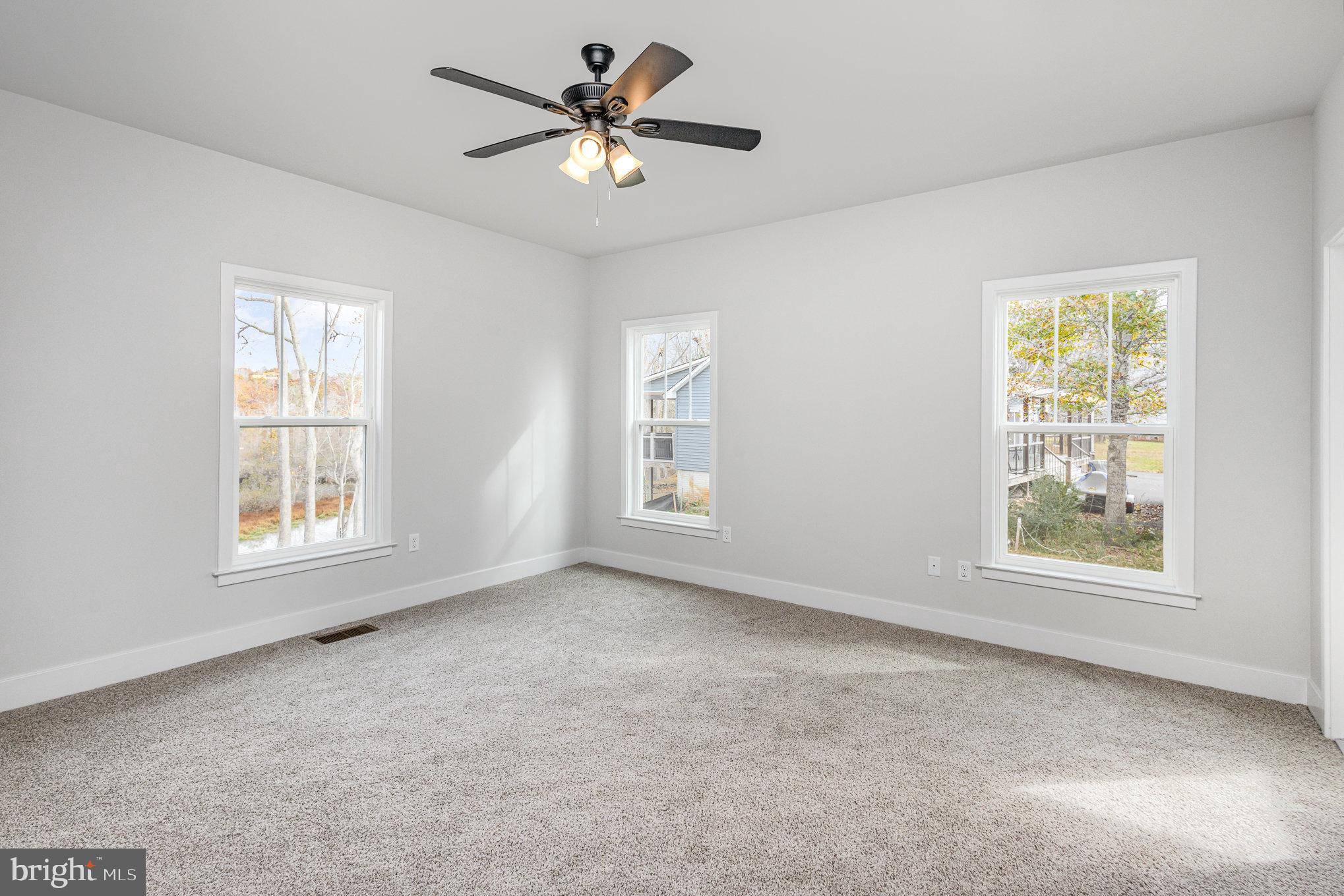 NOAHS LANDING - Residential