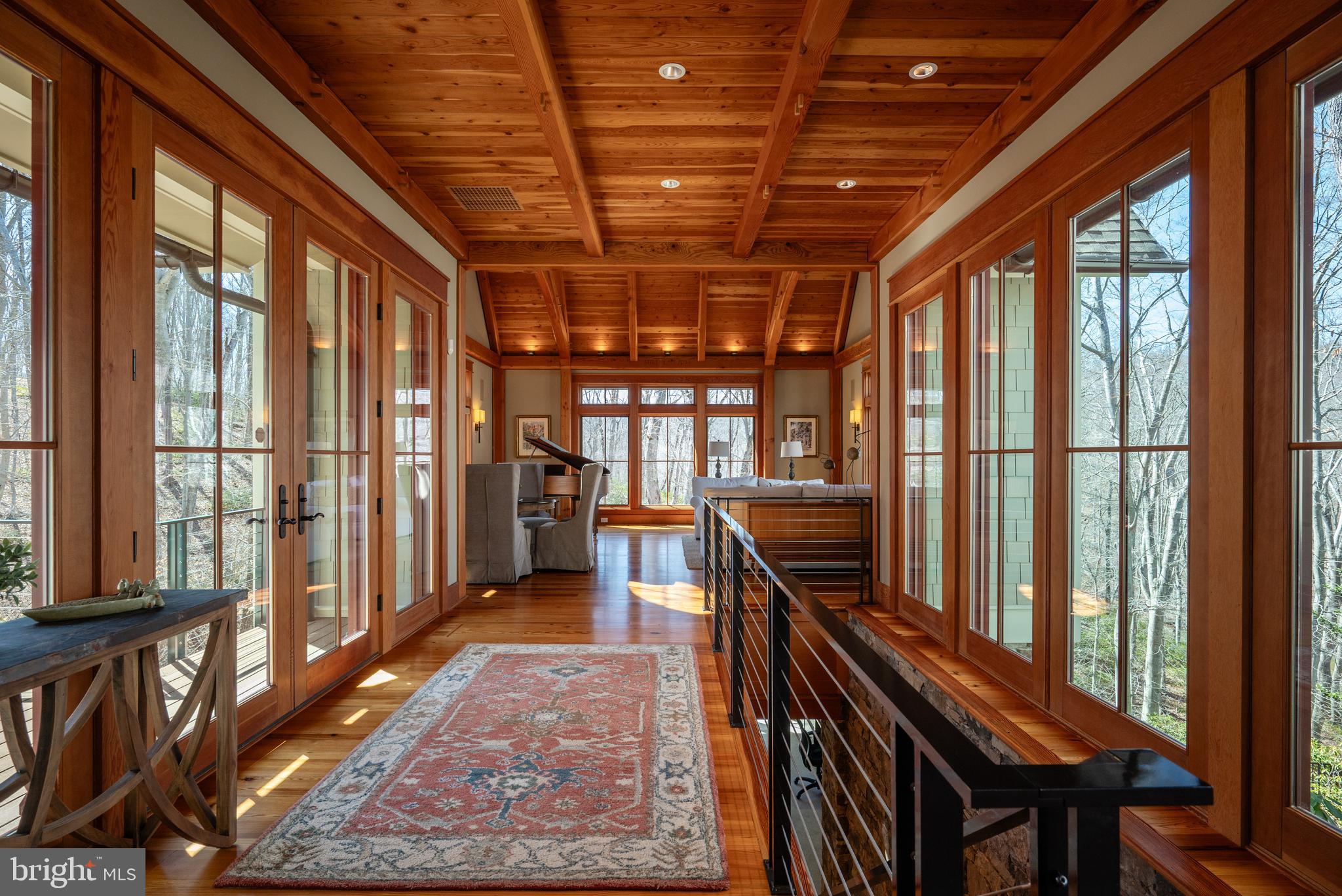 OCCOQUAN OAKS - Residential