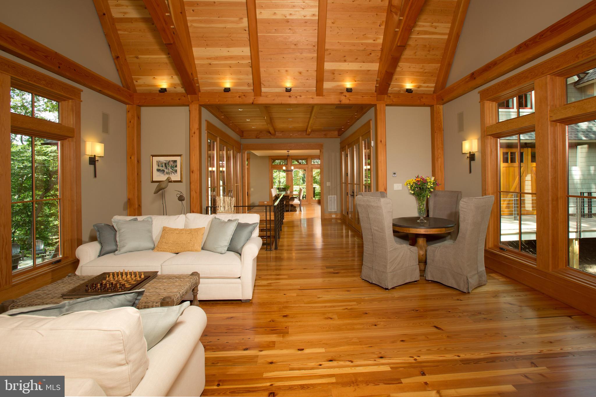 OCCOQUAN OAKS - Residential