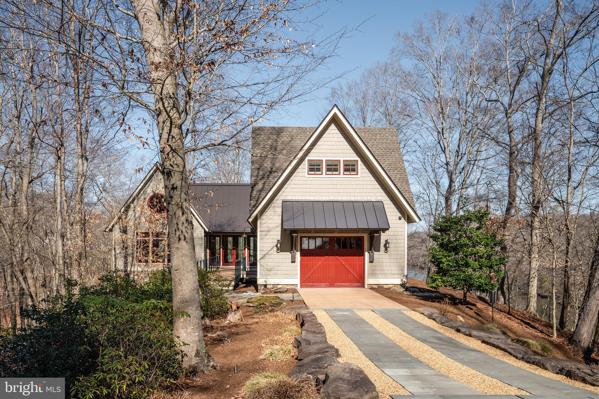 OCCOQUAN OAKS - Residential