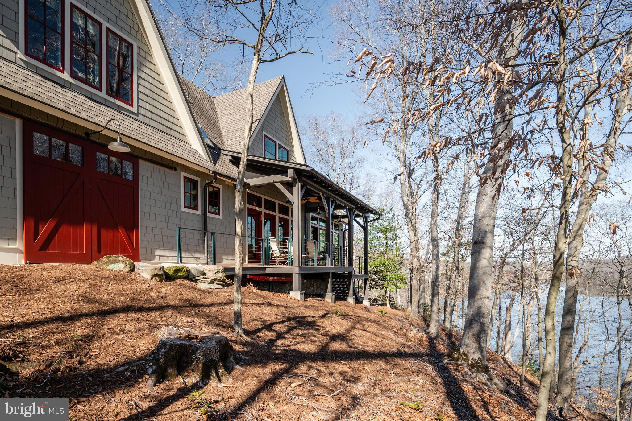 OCCOQUAN OAKS - Residential