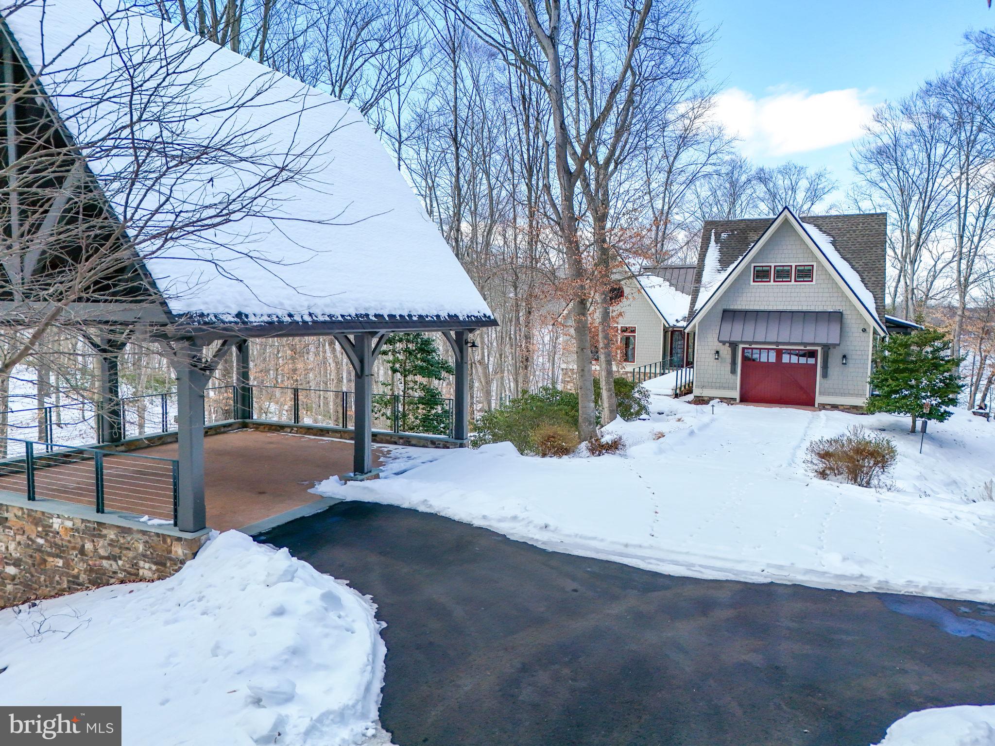 OCCOQUAN OAKS - Residential