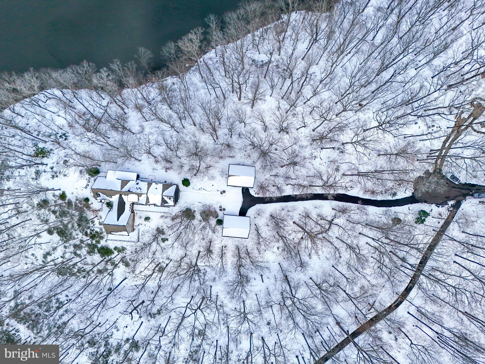 OCCOQUAN OAKS - Residential