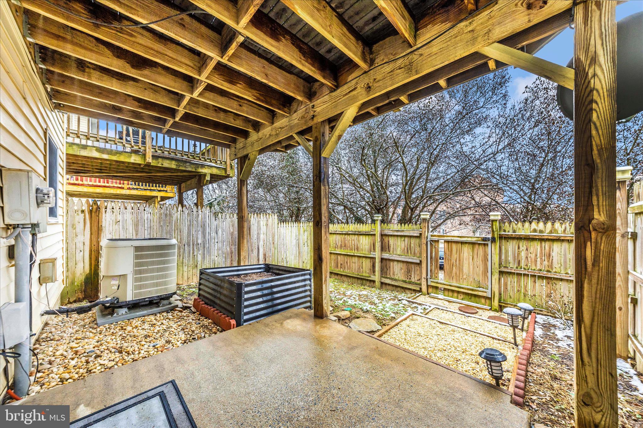 BOLIVAR ESTATES - Residential Lease