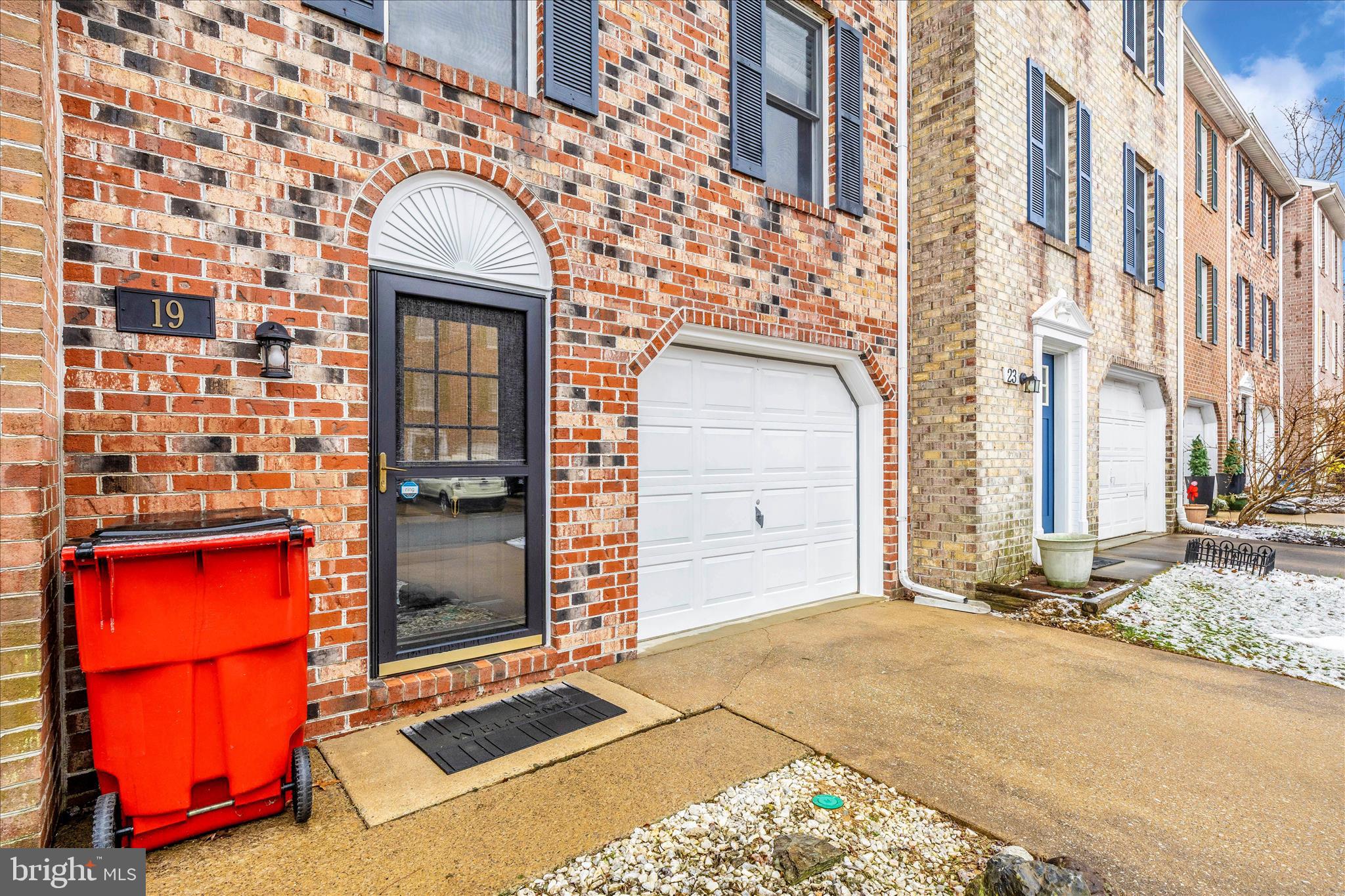 BOLIVAR ESTATES - Residential Lease