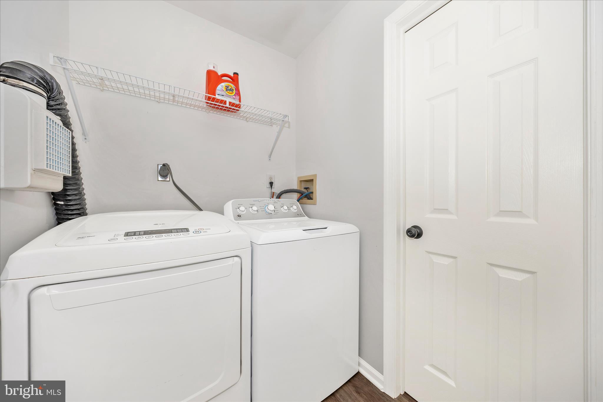 BOLIVAR ESTATES - Residential Lease