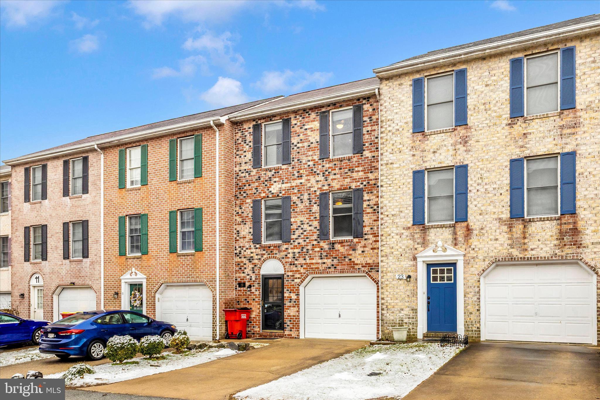 BOLIVAR ESTATES - Residential Lease