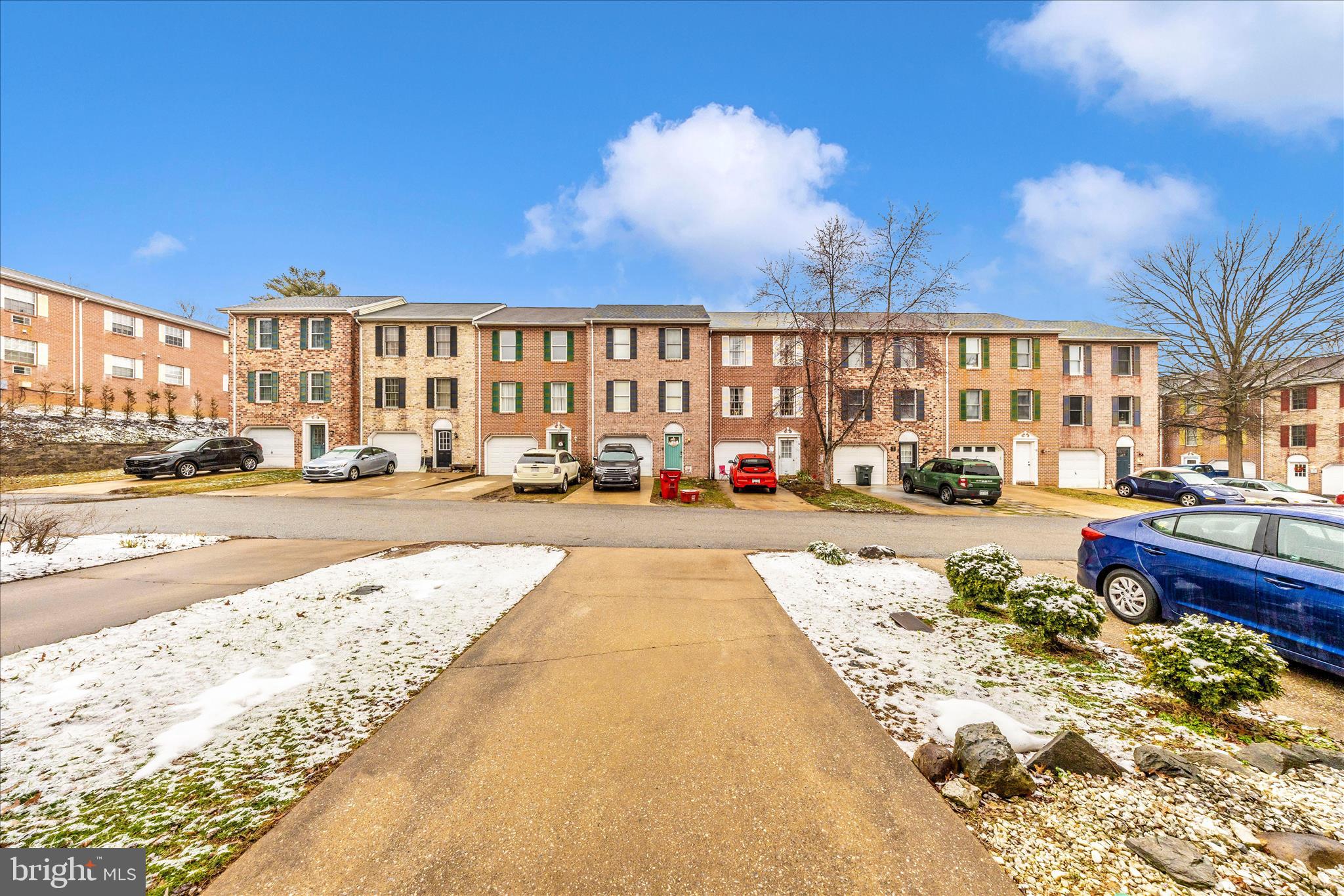 BOLIVAR ESTATES - Residential Lease