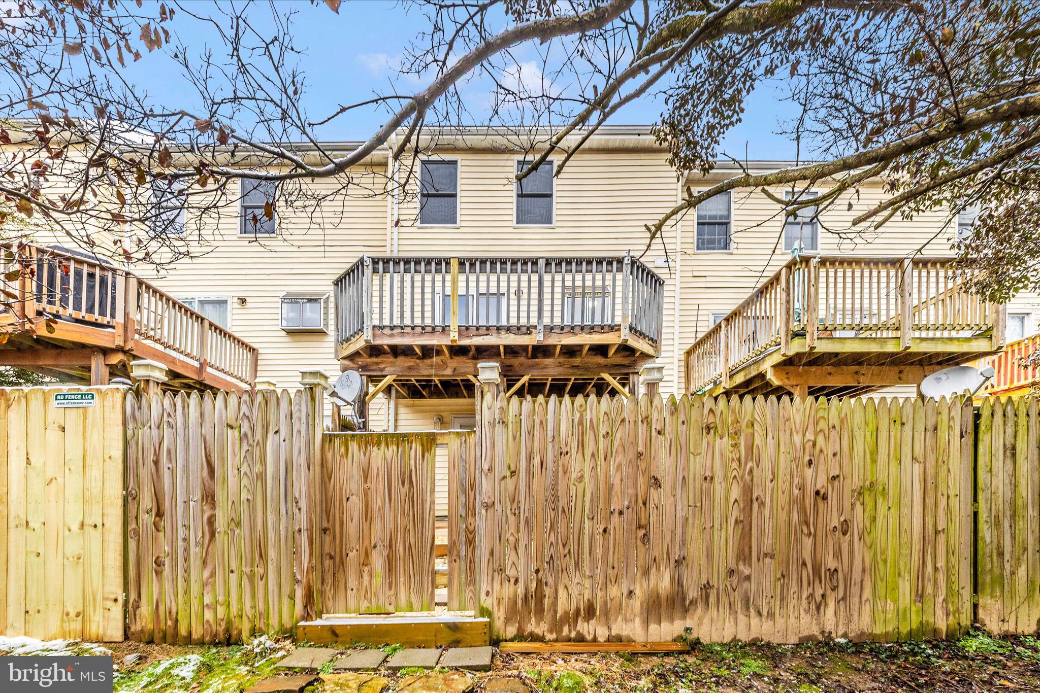 BOLIVAR ESTATES - Residential Lease