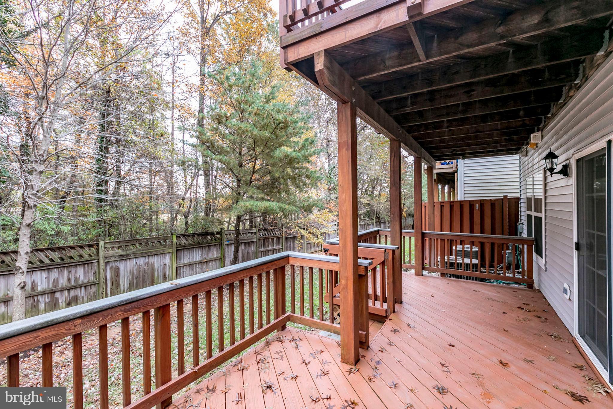 TOWNES OF MANCHESTER WOODS - Residential