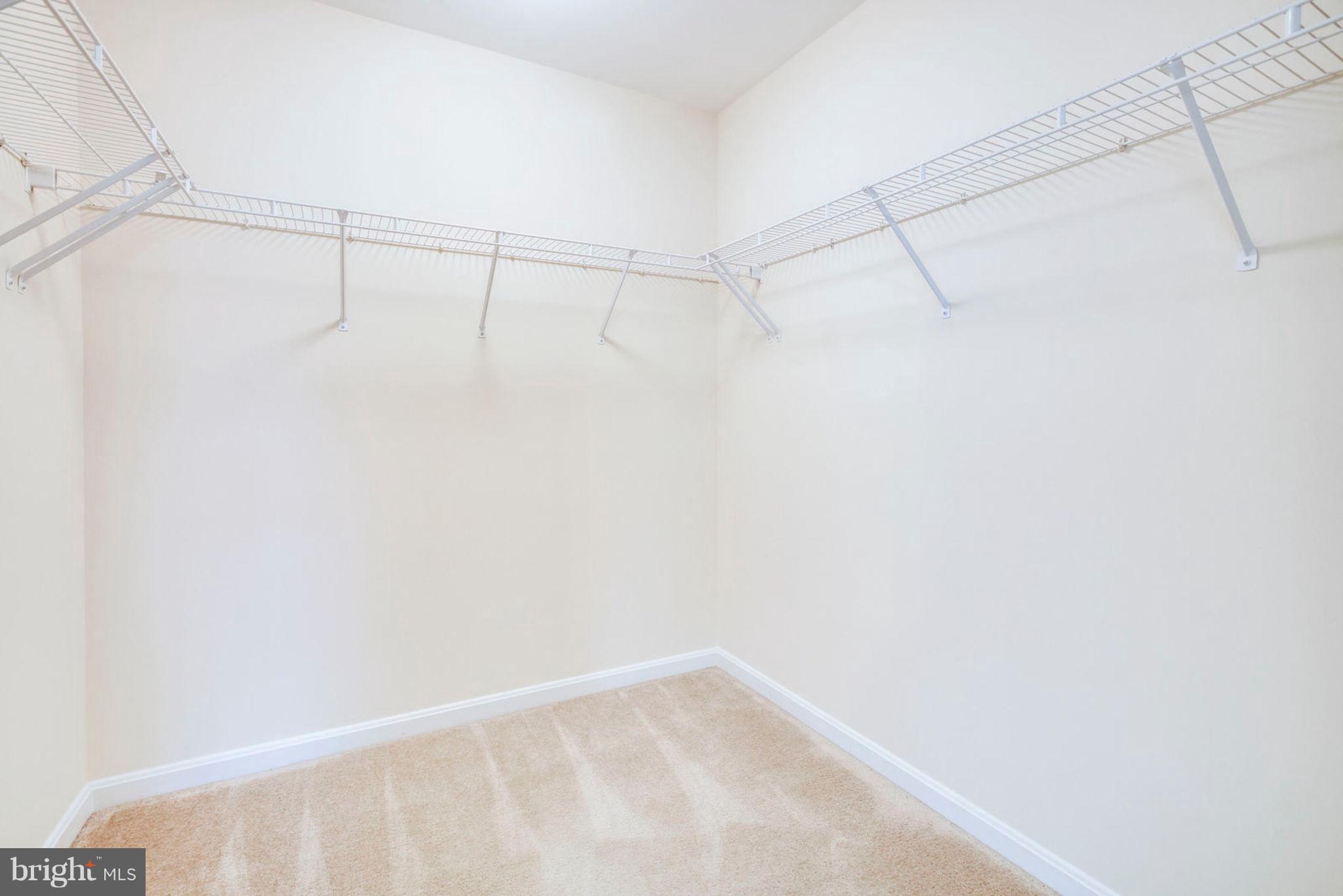 TOWNES OF MANCHESTER WOODS - Residential