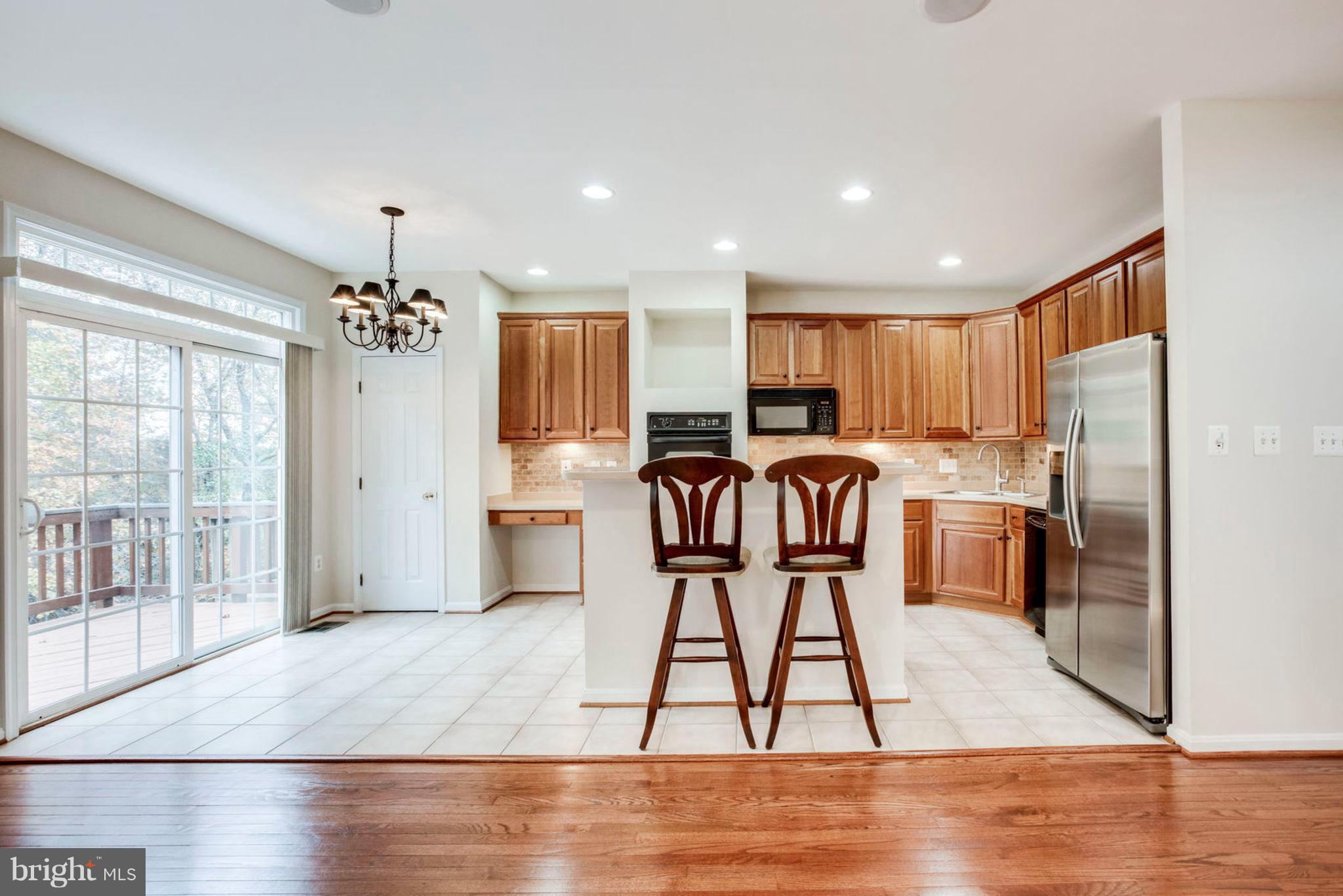 TOWNES OF MANCHESTER WOODS - Residential