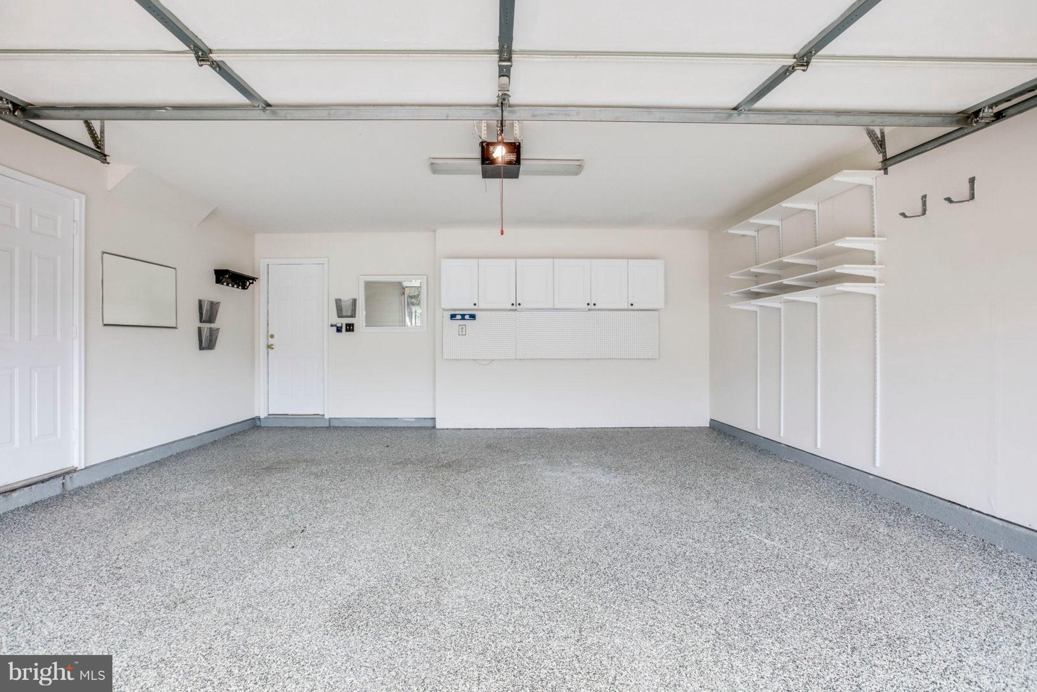 TOWNES OF MANCHESTER WOODS - Residential