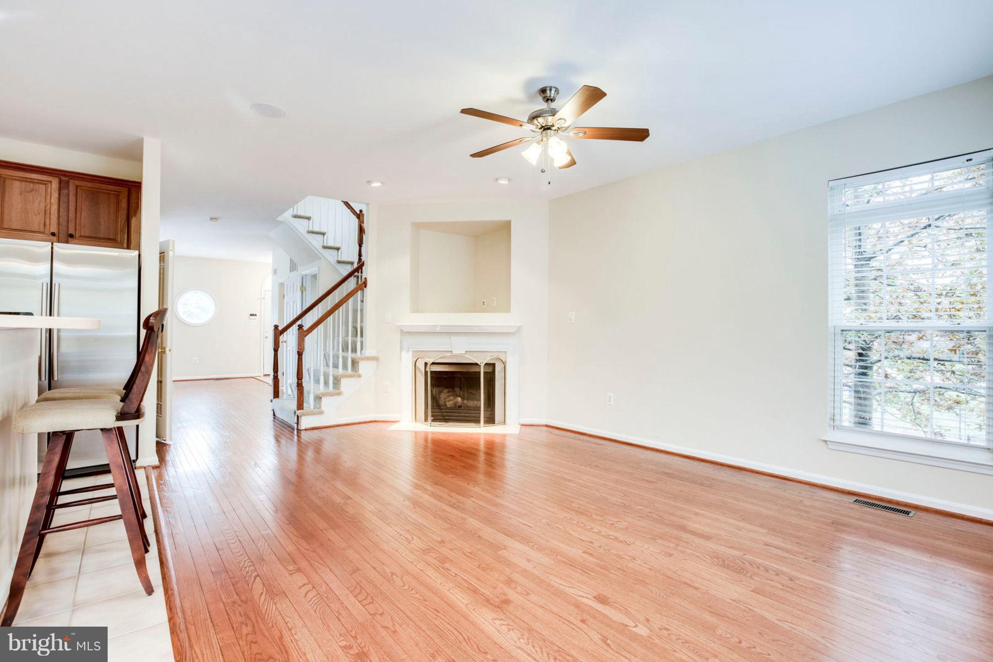 TOWNES OF MANCHESTER WOODS - Residential