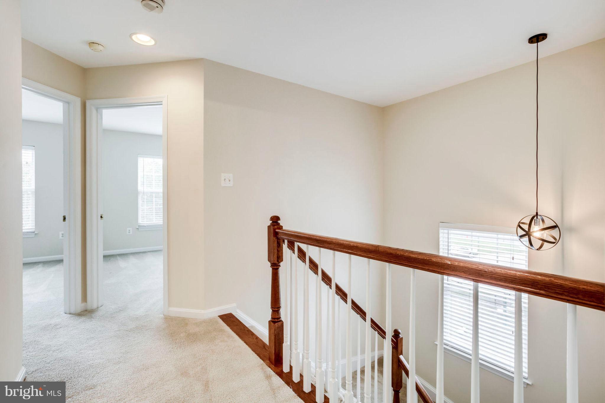 TOWNES OF MANCHESTER WOODS - Residential