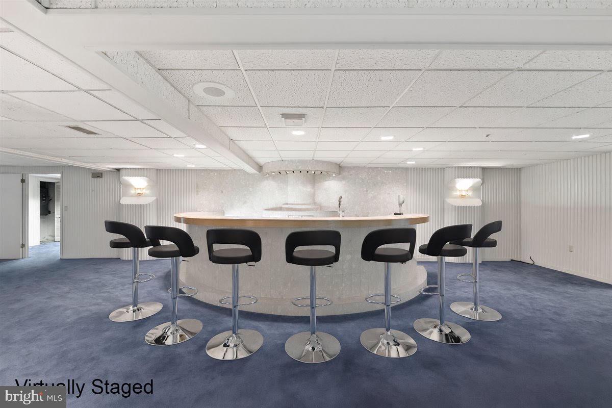 ROBIN HOOD - Residential